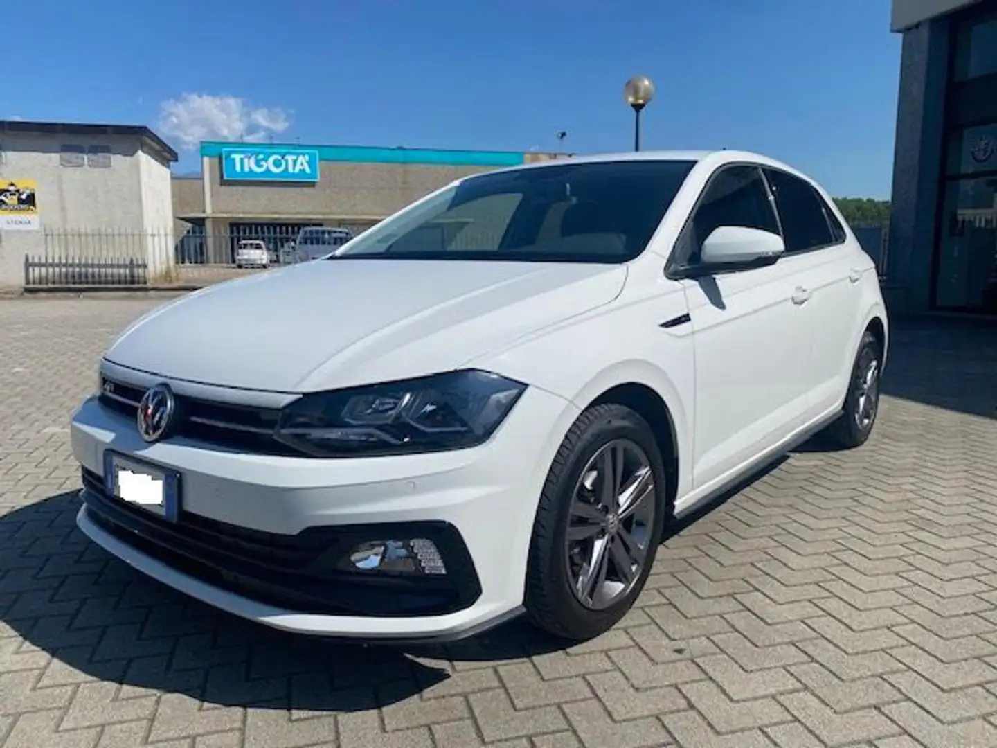 Volkswagen Polo 1.0 EVO 80 CV Sport Tech pack Occasione Bianco - 1
