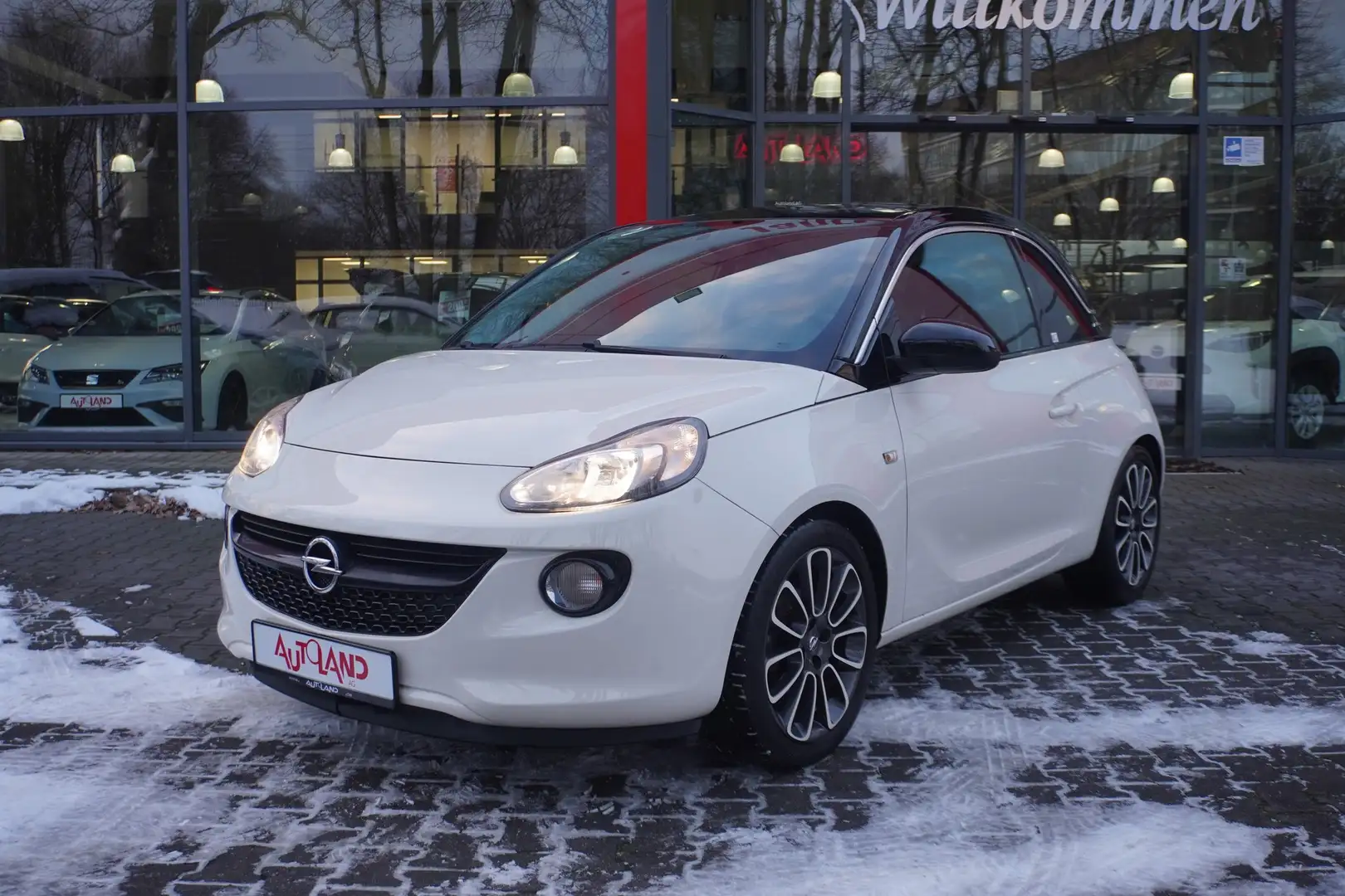 Opel Adam 1.2 Basis Winterpaket Tempomat Bluetooth Blanc - 2