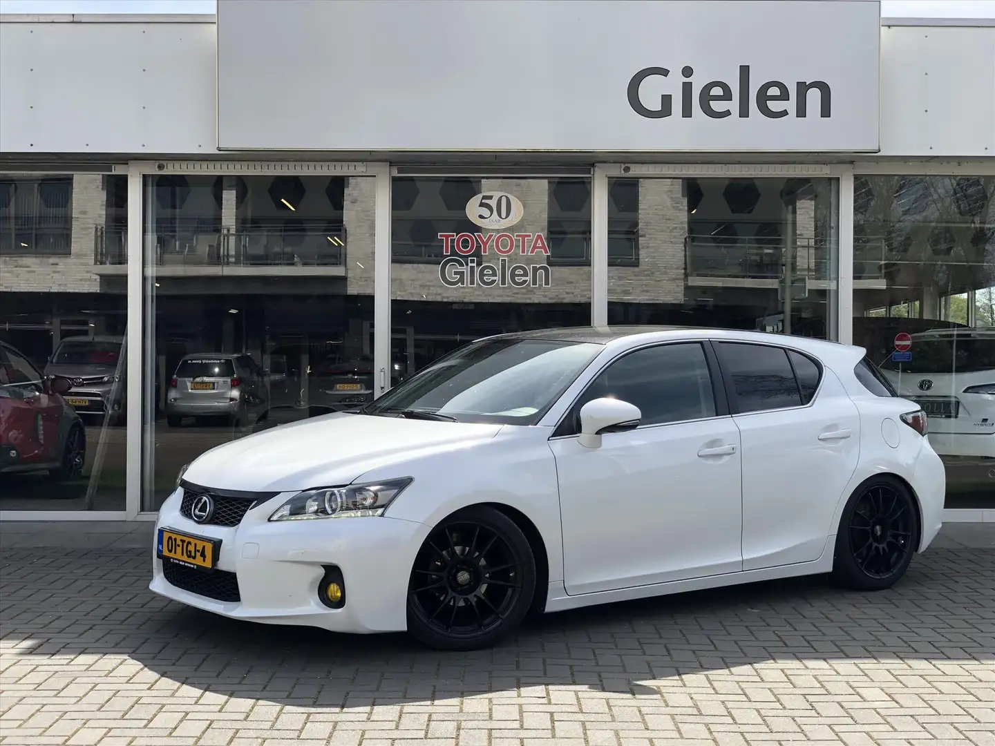 Lexus CT 200h Business Line Pro F Sport Grill | Parkeercamera, K Weiß - 1