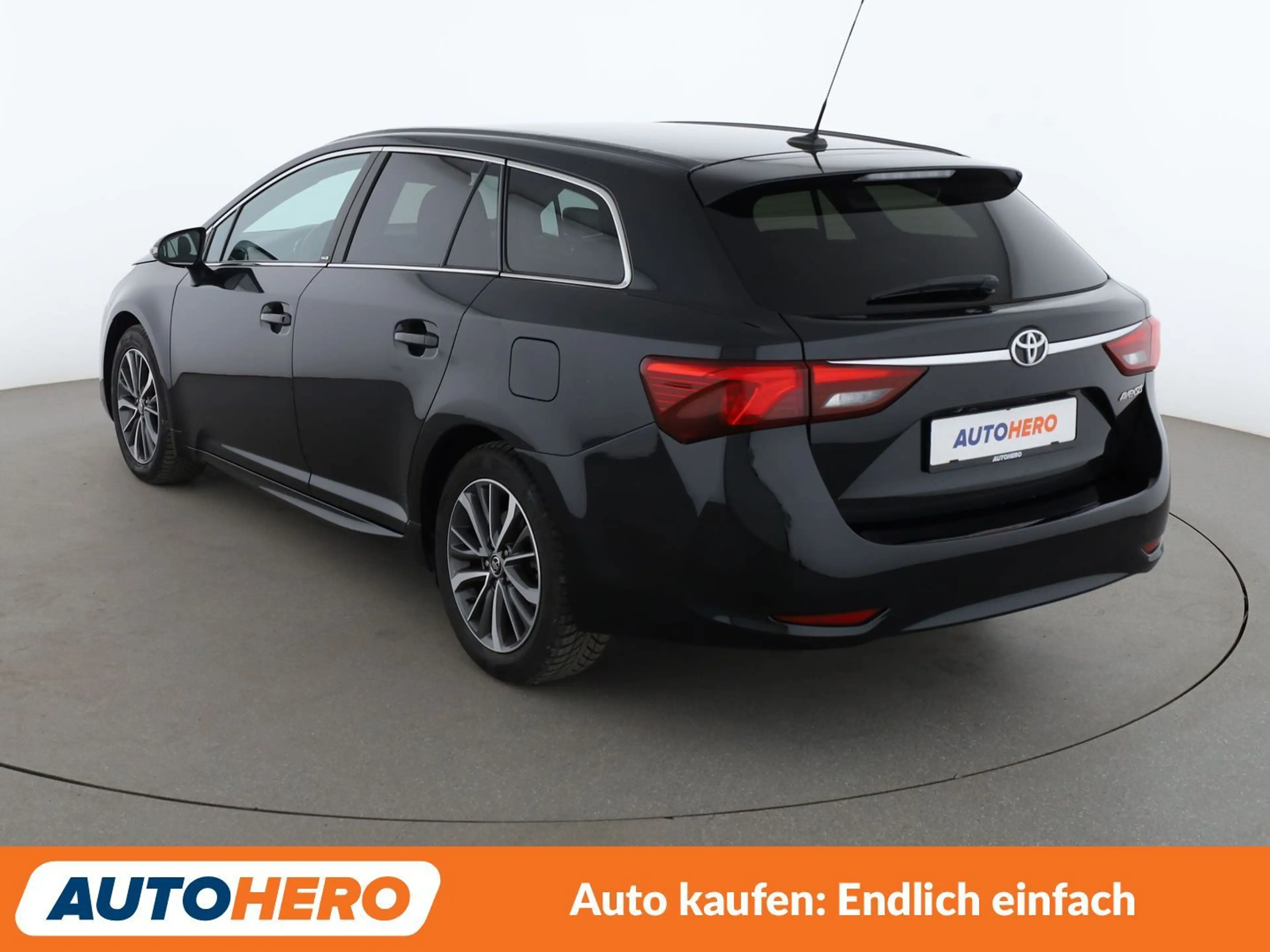 Toyota Avensis 1.8 Edition-S+*NAVI*TEMPO*CAM*SHZ*LIM*KLIMA* — photo 4