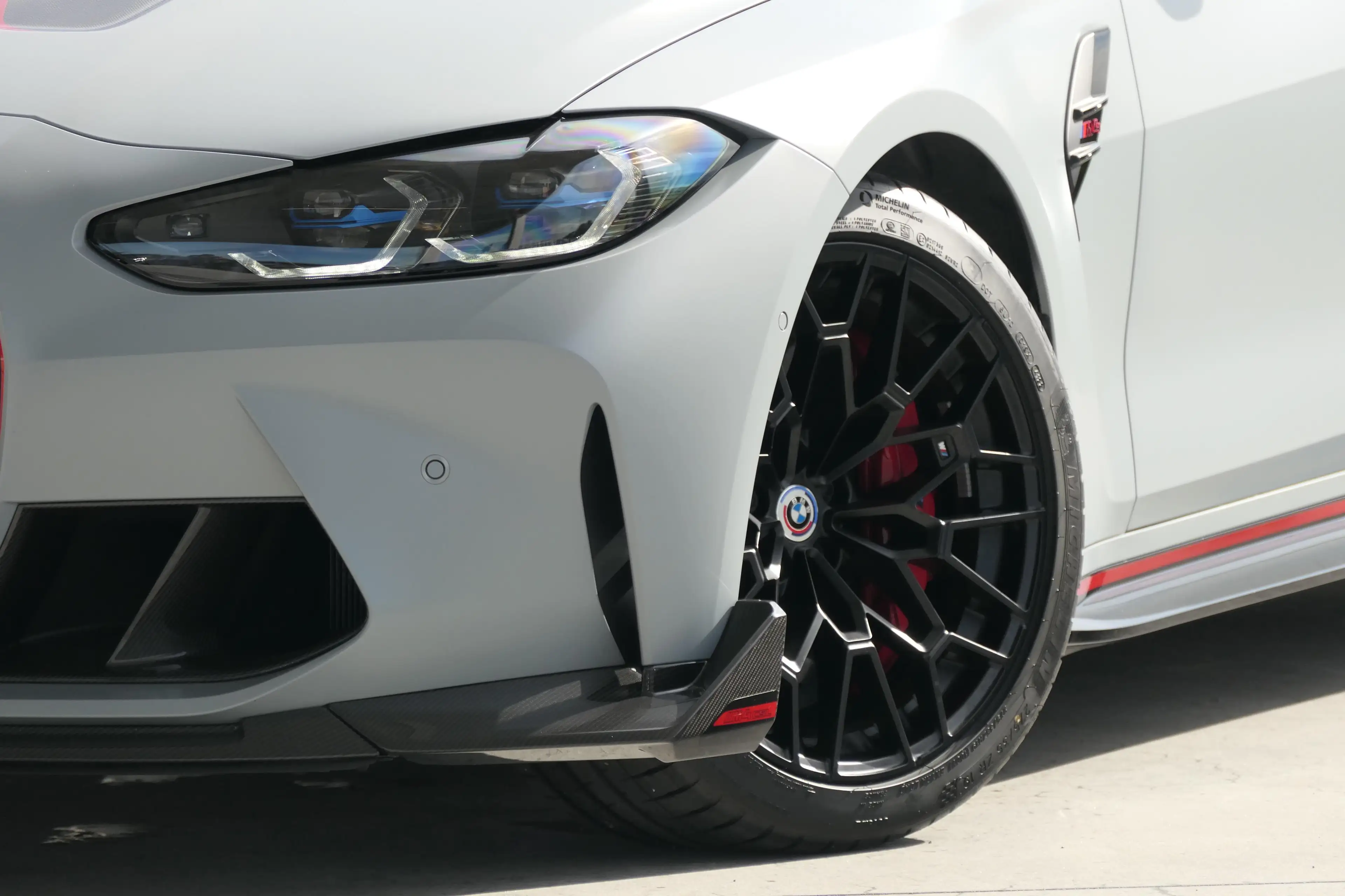 BMW M4 M4 CSL — photo 7