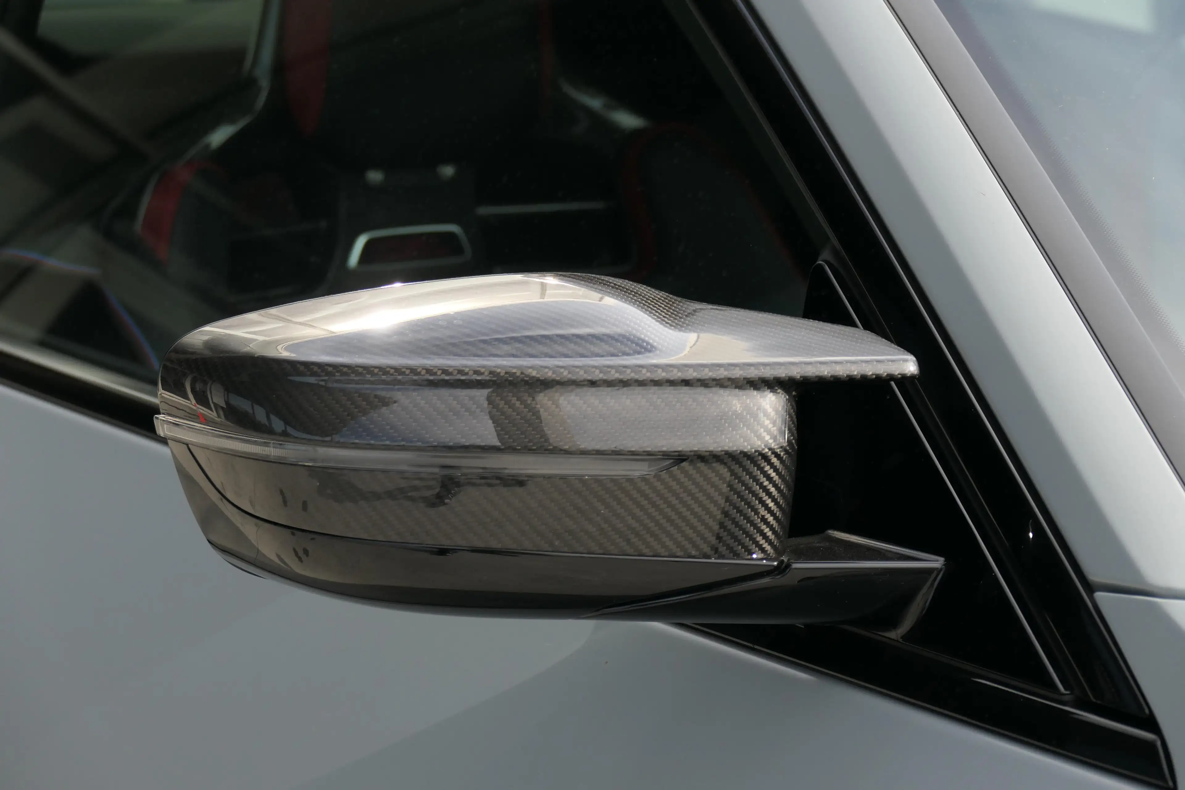 BMW M4 M4 CSL — photo 14