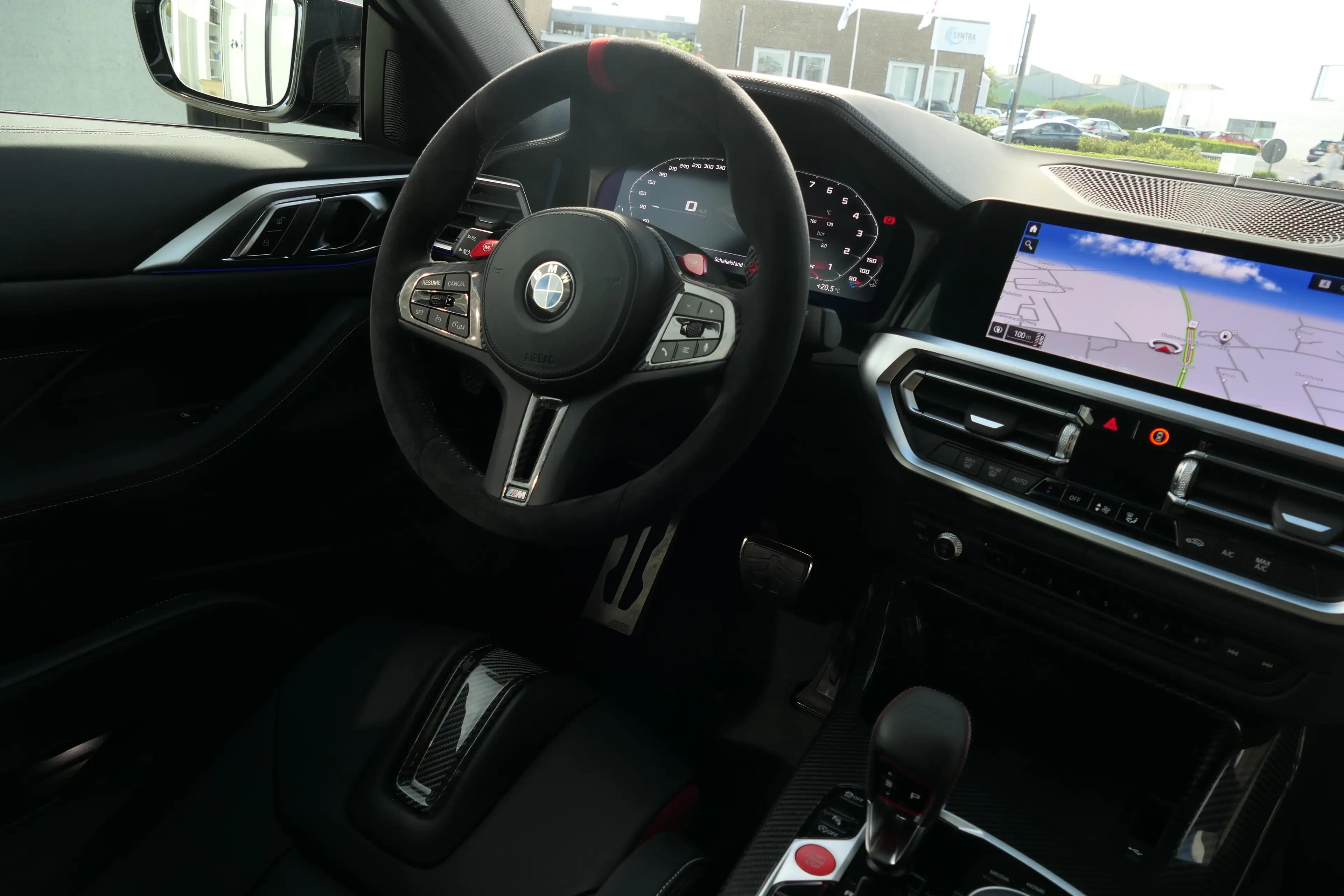 BMW M4 M4 CSL — photo 6