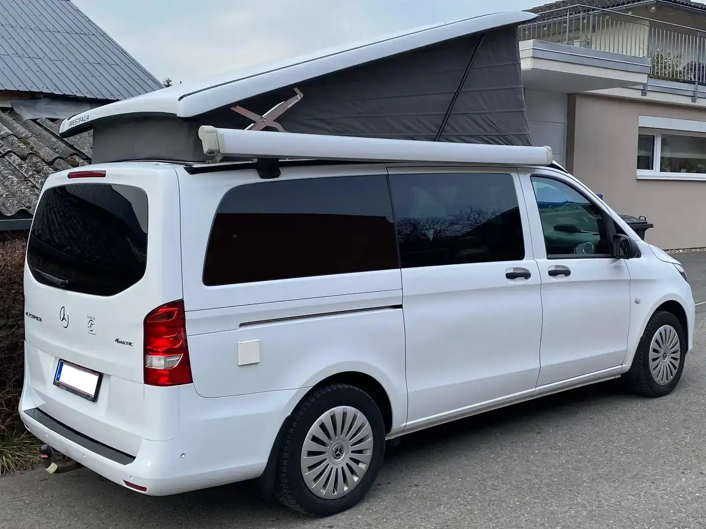 Mercedes-Benz Marco Polo Activity 200 d lang 4MATIC Aut. Weiß - 2