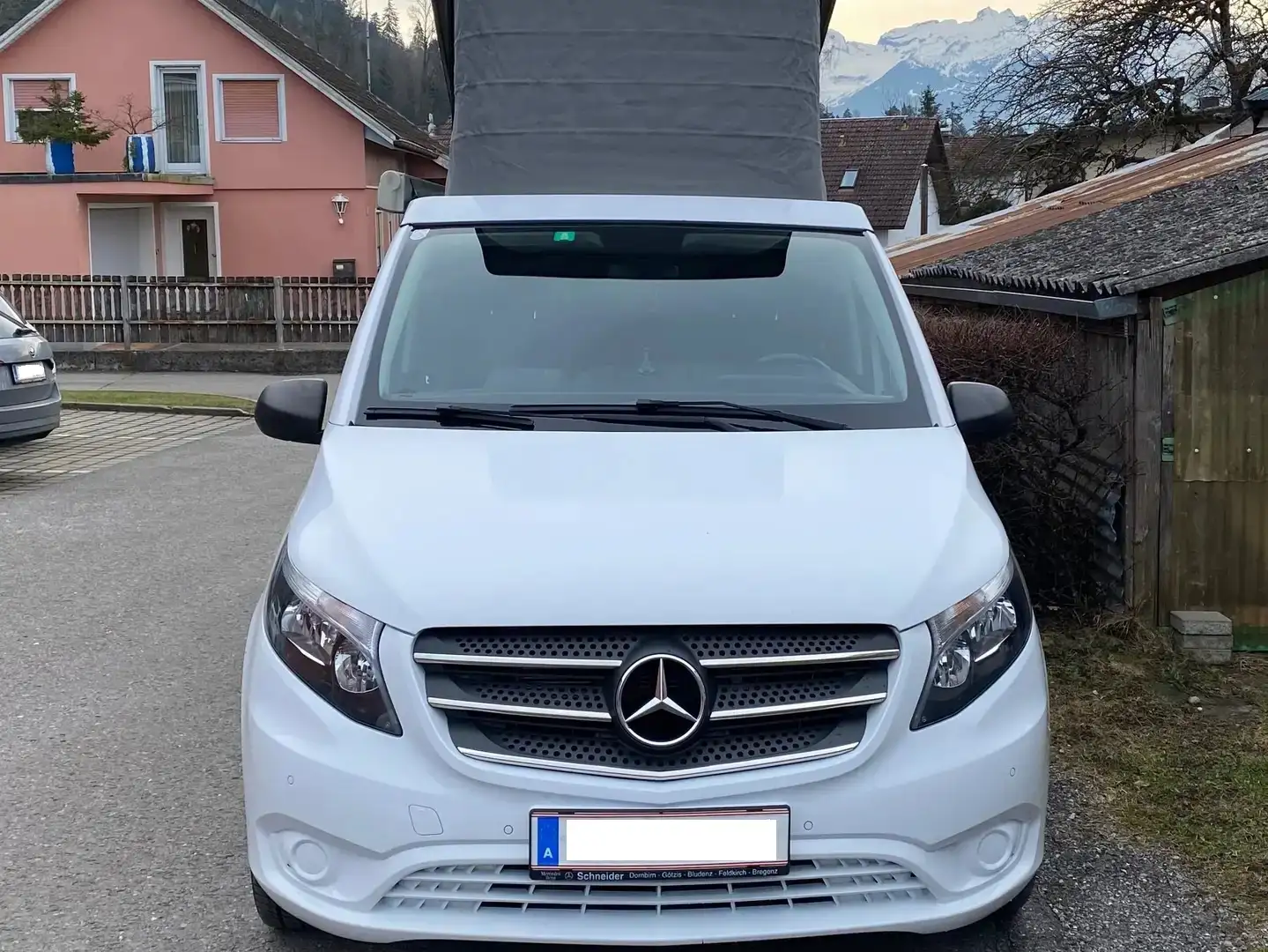 Mercedes-Benz Marco Polo Activity 200 d lang 4MATIC Aut. Weiß - 1