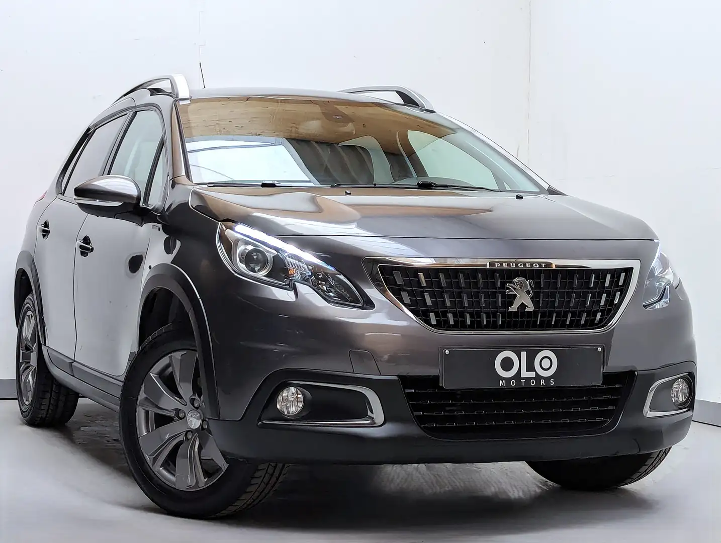 Peugeot 2008 2008 1.2i Signature -NAVI-CARPLAY-CRUISE-GARANTIE Grigio - 1