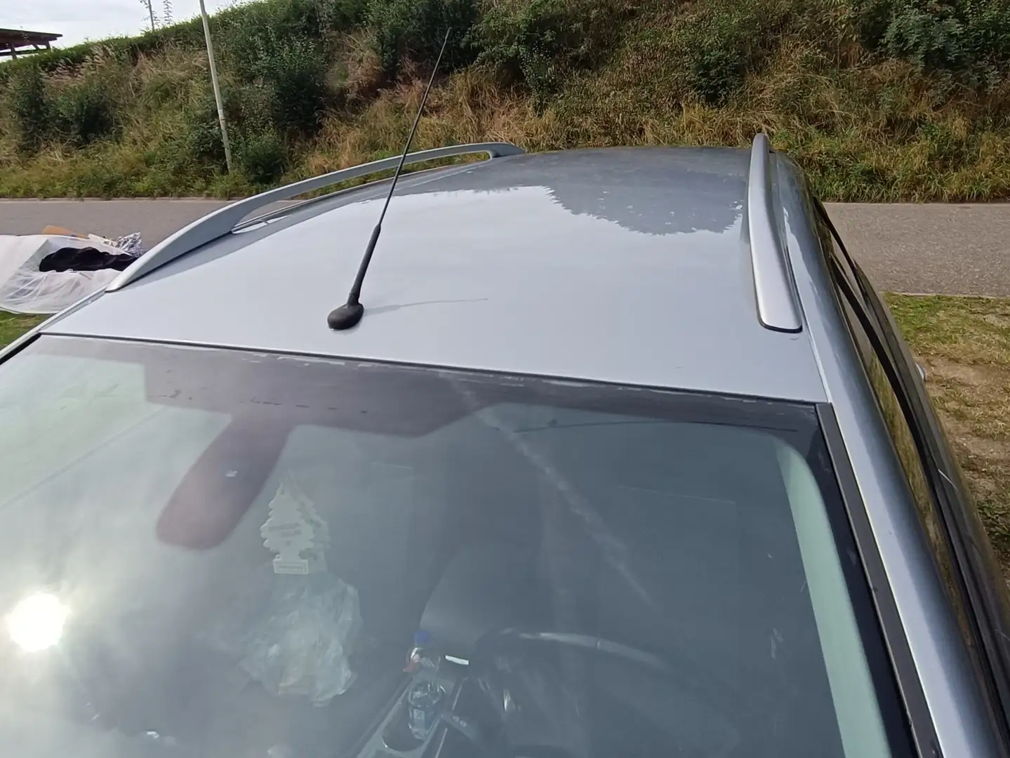 Ford Mondeo Mondeo Turnier 2.0 TDCi Aut. Ambiente Stříbrná - 2