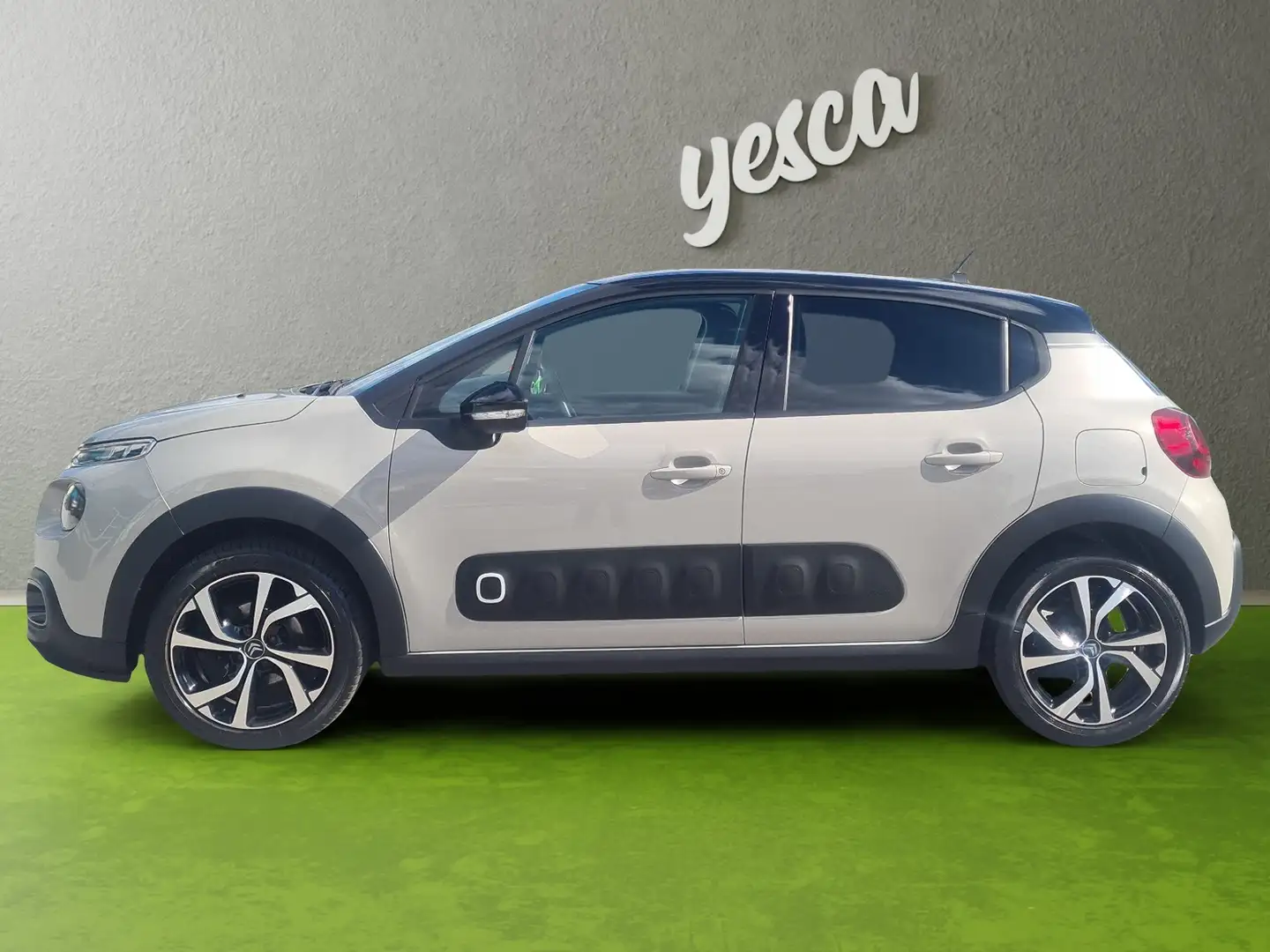Citroen C3 PT 82 S&S SHINE Beige - 2