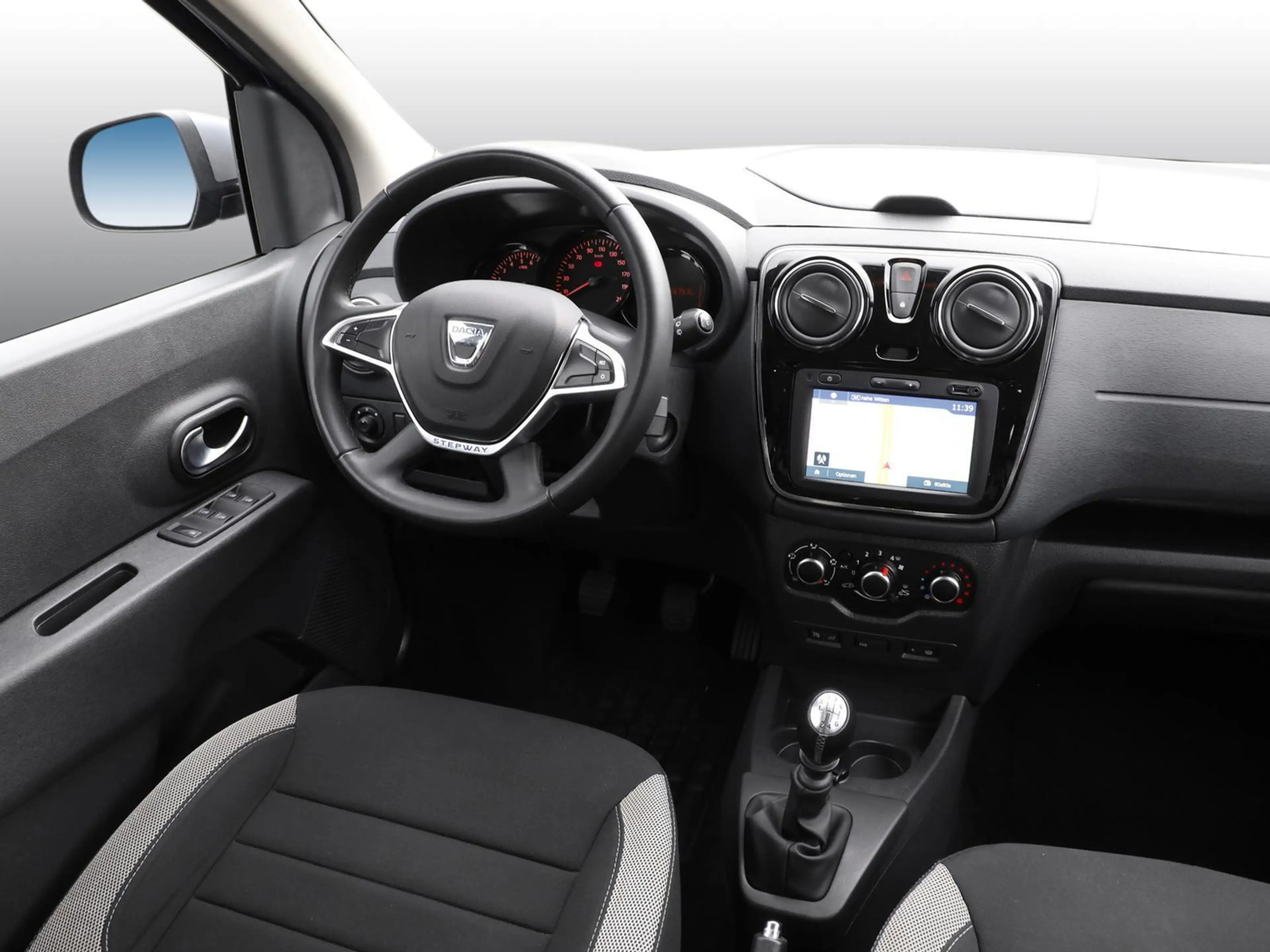 Dacia Lodgy Stepway TCe 130 5-Sitzer NAVI SHZ R.KAMERA — photo 5