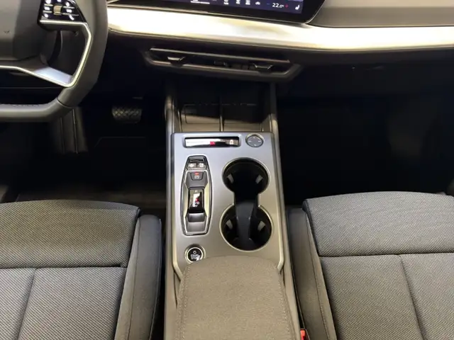 Audi Q4 E-Tron view 13