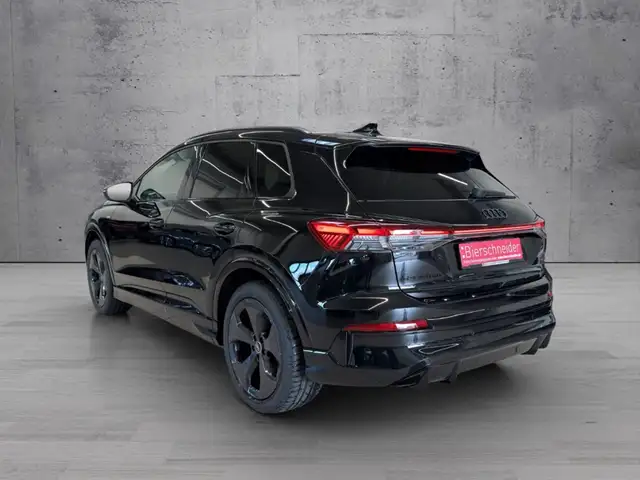 Audi Q4 E-Tron view 5