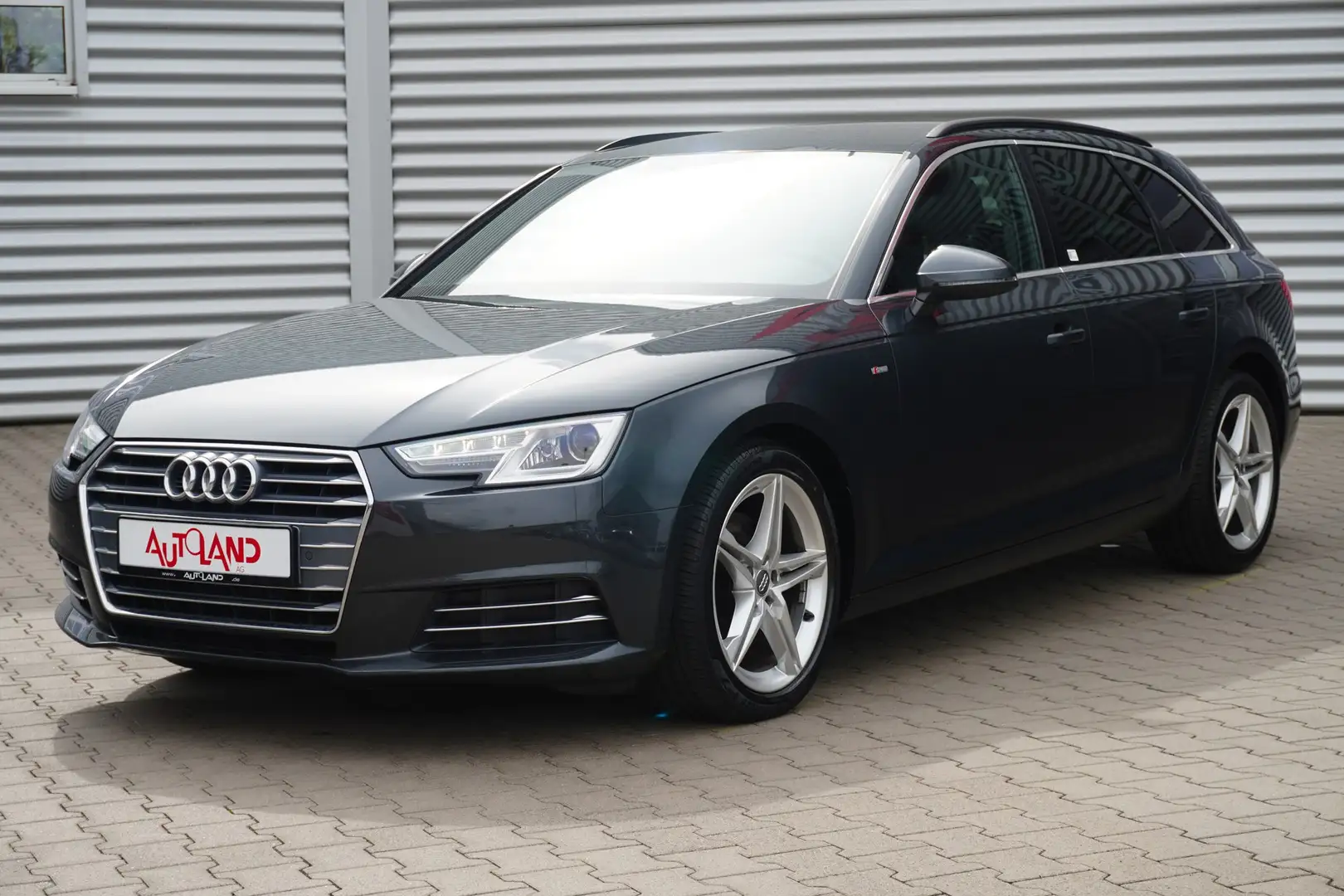 Audi A4 Avant 1.4 TFSI S-tronic S-Line Bi-Xenon Navi Grau - 2