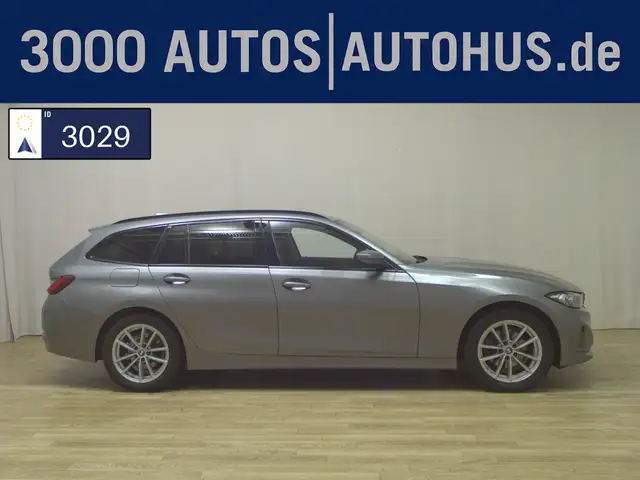 BMW Autres 320dA Touring Navi Shz PDC LED ACC