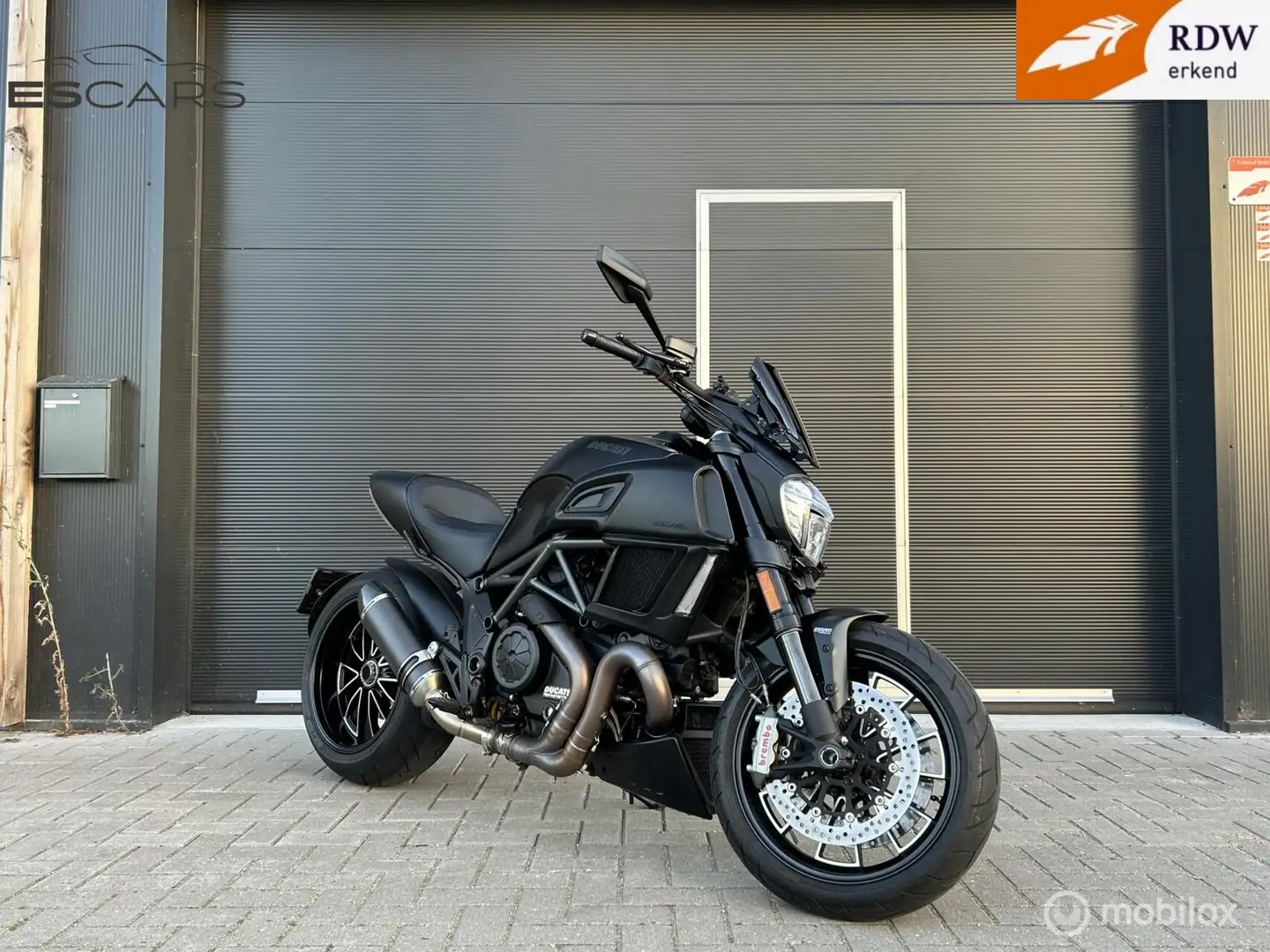 Ducati Diavel Carbon - 1
