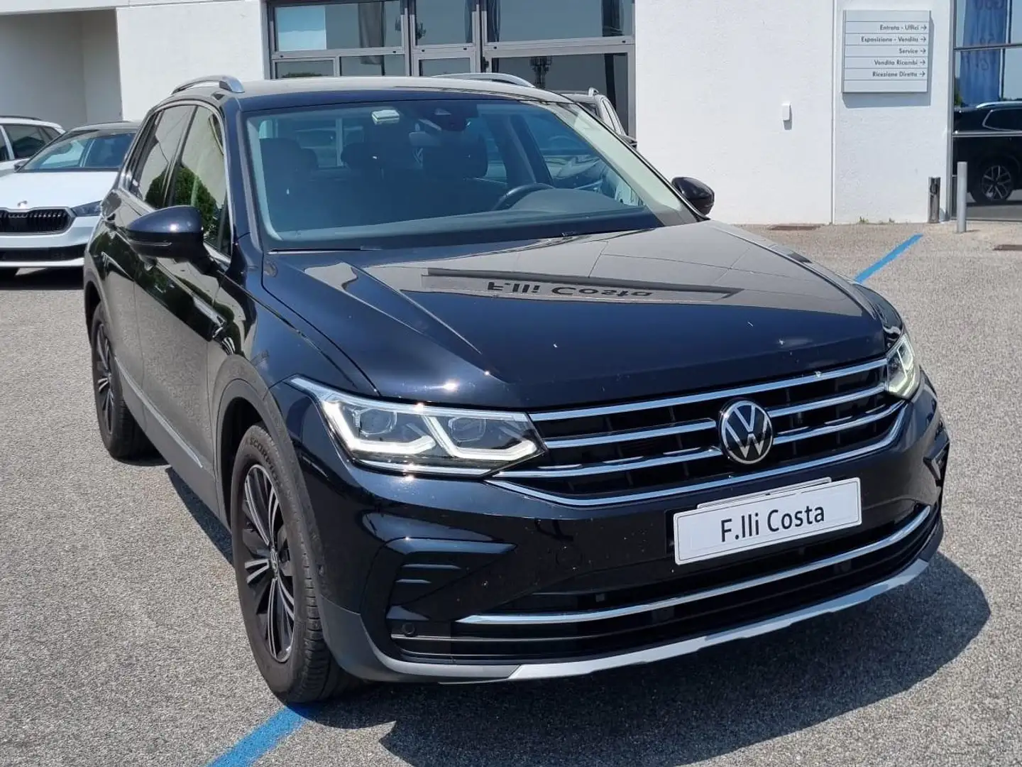 Volkswagen Tiguan Tiguan 1.5 tsi R-Line 150cv dsg Negro - 2