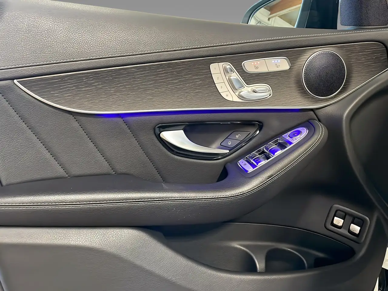 Mercedes-Benz GLC e 4M AMG+MULTI+DISTR+NIGHT+Memo+HuD+360°, миниатюра 13