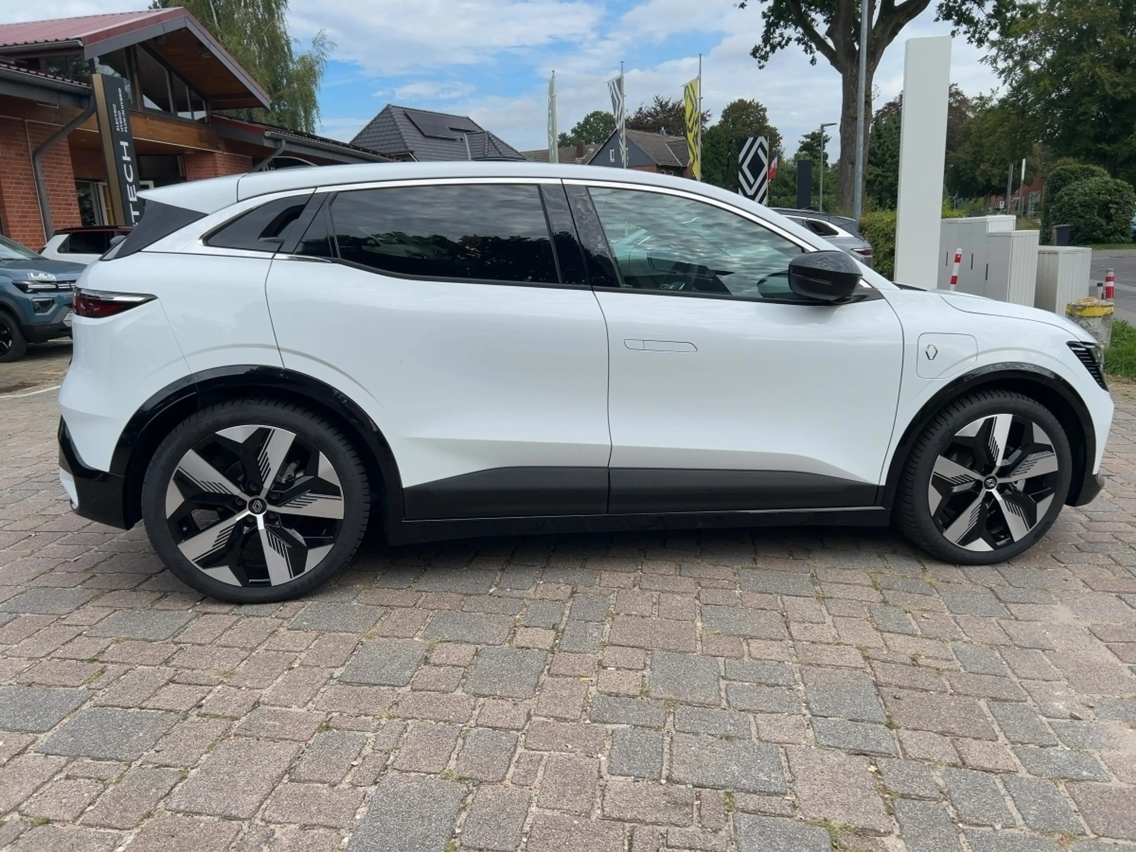 Renault Megane E-Tech EV60 220 Techno Comfort Range — photo 5