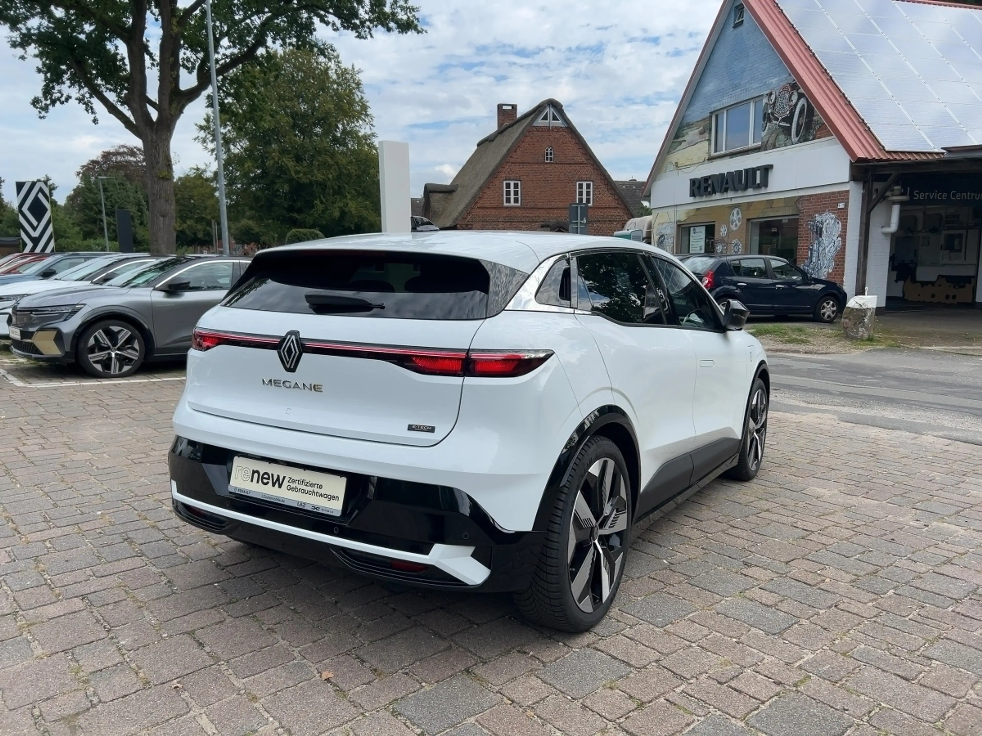 Renault Megane E-Tech EV60 220 Techno Comfort Range — photo 4