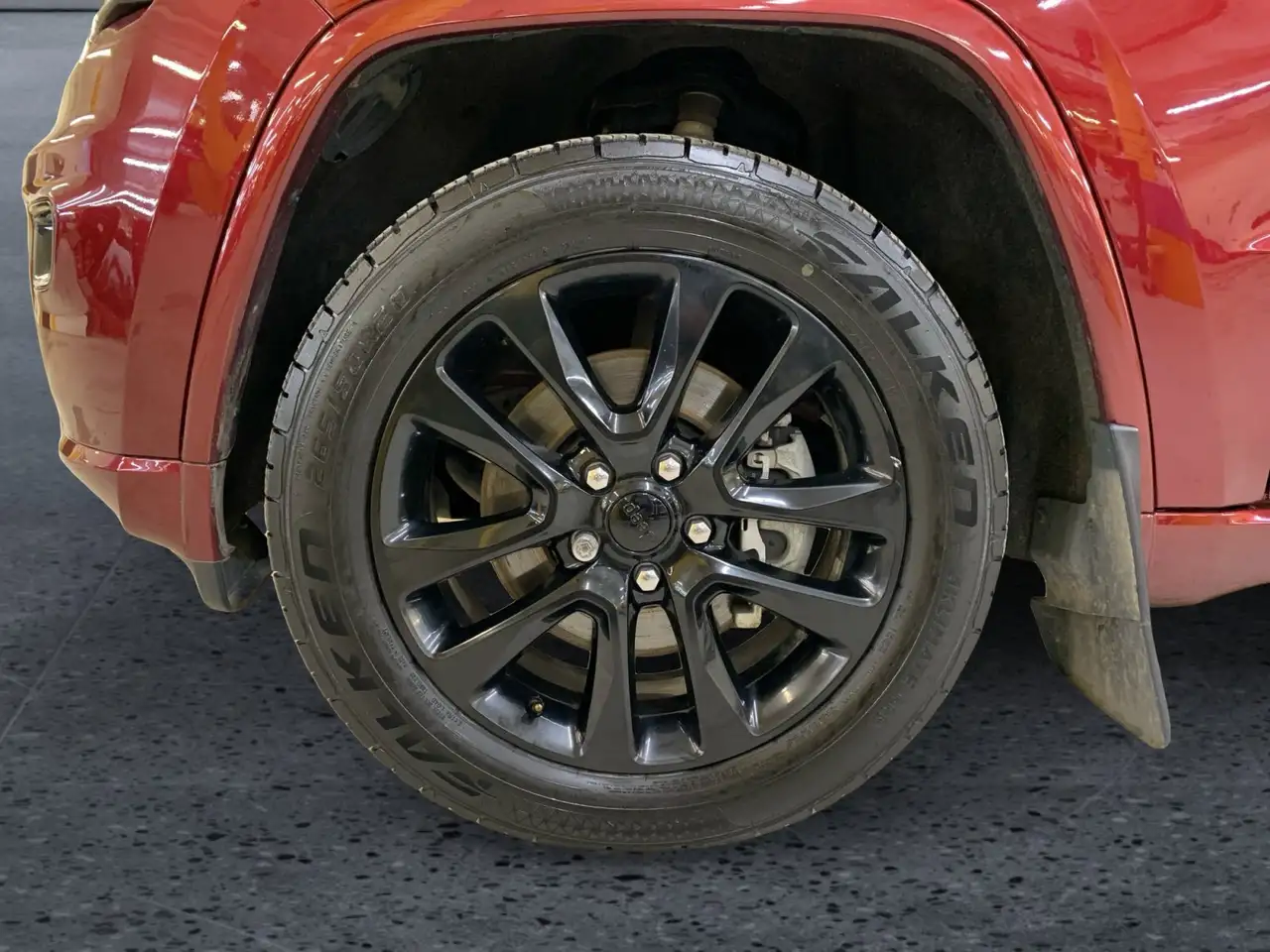 Jeep Grand Cherokee снимка Jeep Grand Cherokee