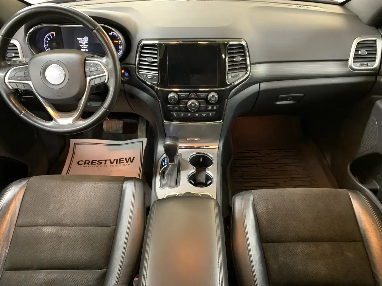 Jeep Grand Cherokee снимка Jeep Grand Cherokee
