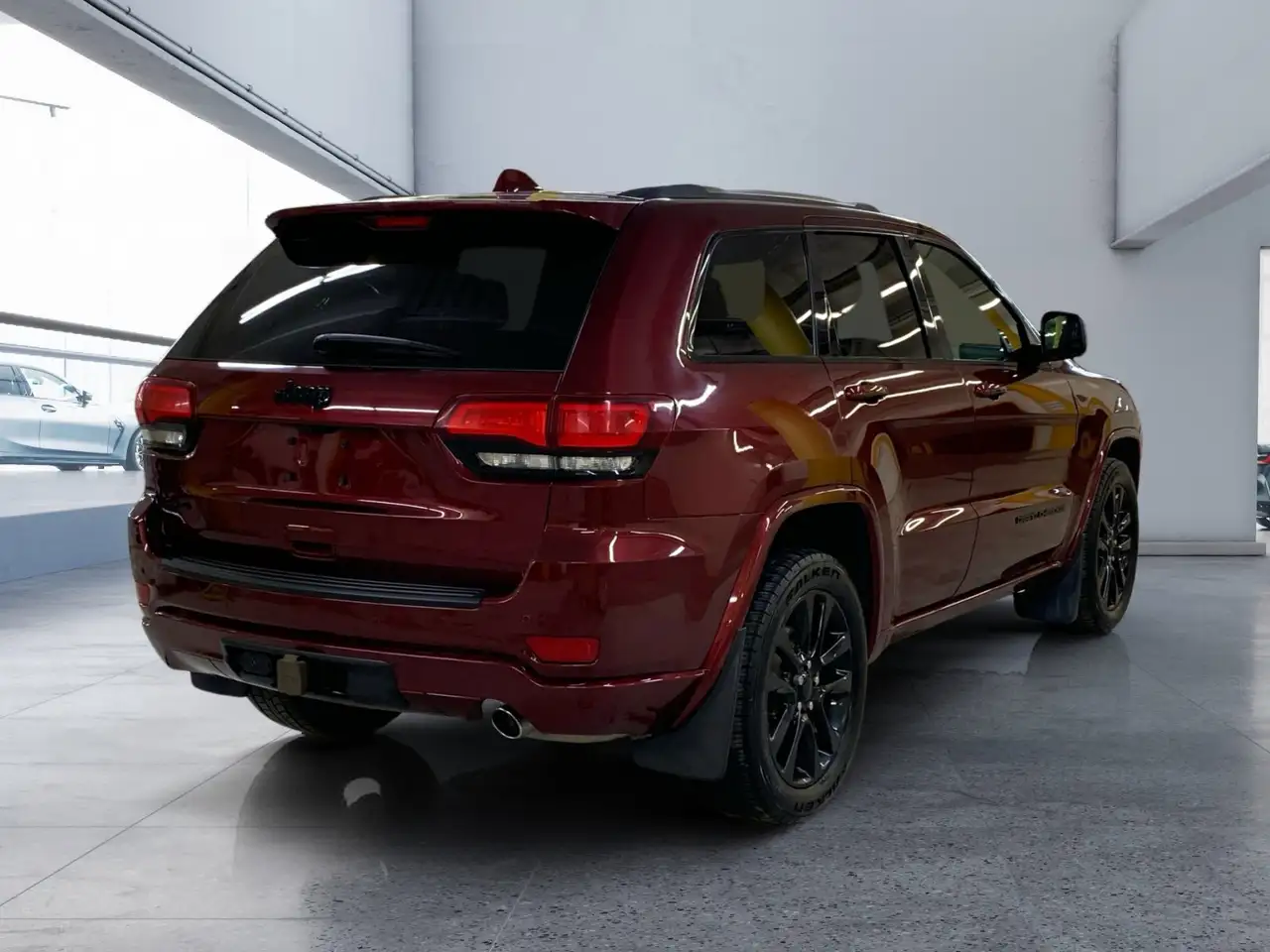 Jeep Grand Cherokee снимка Jeep Grand Cherokee