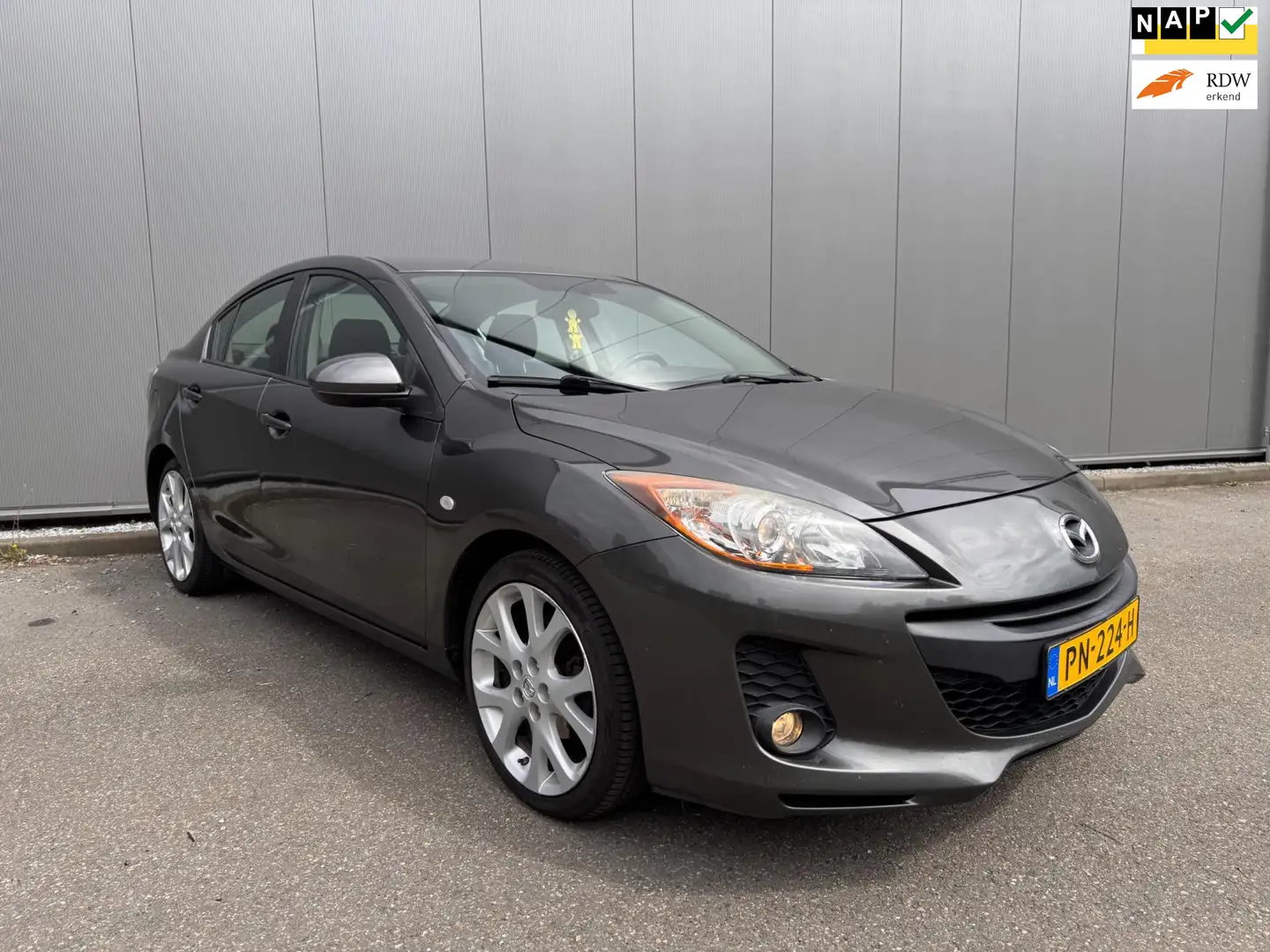Mazda 3 1.6 CiTD Navigator Gri - 1