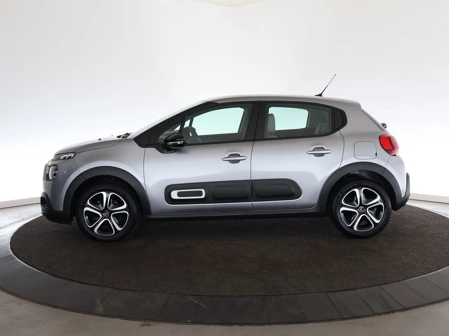Citroen C3 1.2 PureTech Plus | Pack City | Pack Navi |* Grijs - 2