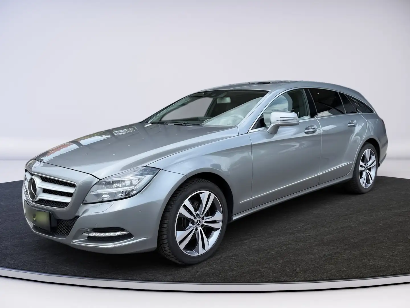 Mercedes-Benz CLS 350 CDI 4Matic Shooting Brake AUT Bel.Sitz Silber - 2
