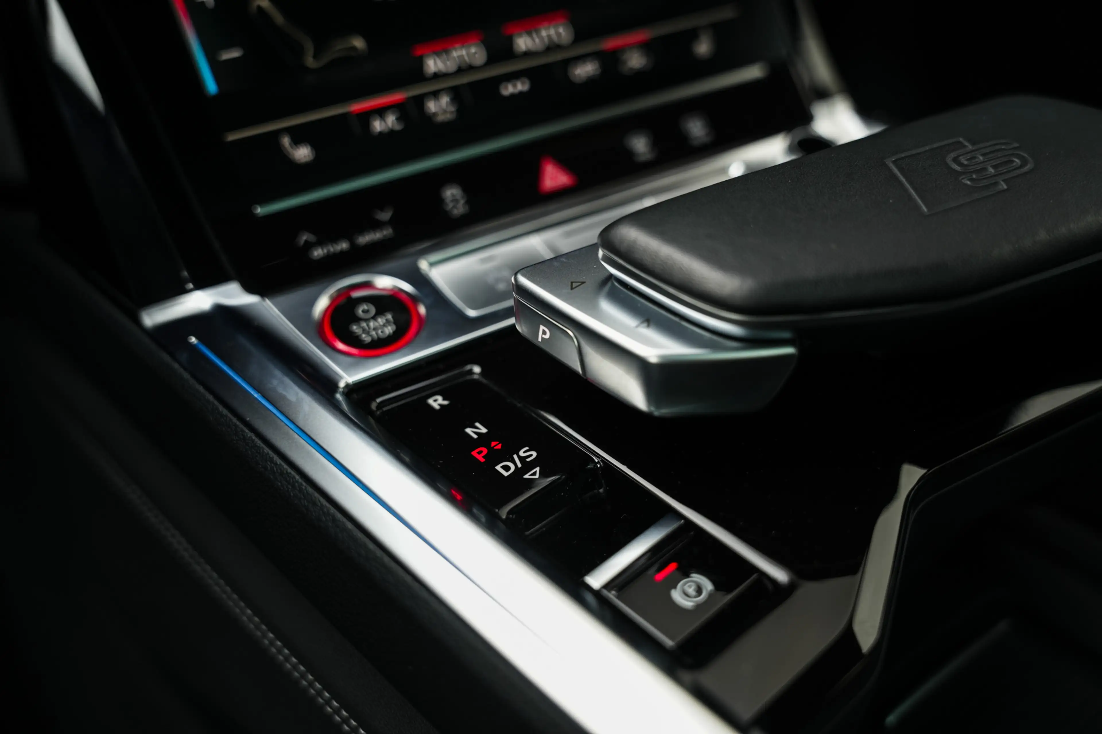 Audi SQ8 e-tron Quattro 115 kWh 503 pk / BTW-Auto/ Lucht-Vering/ R — photo 32