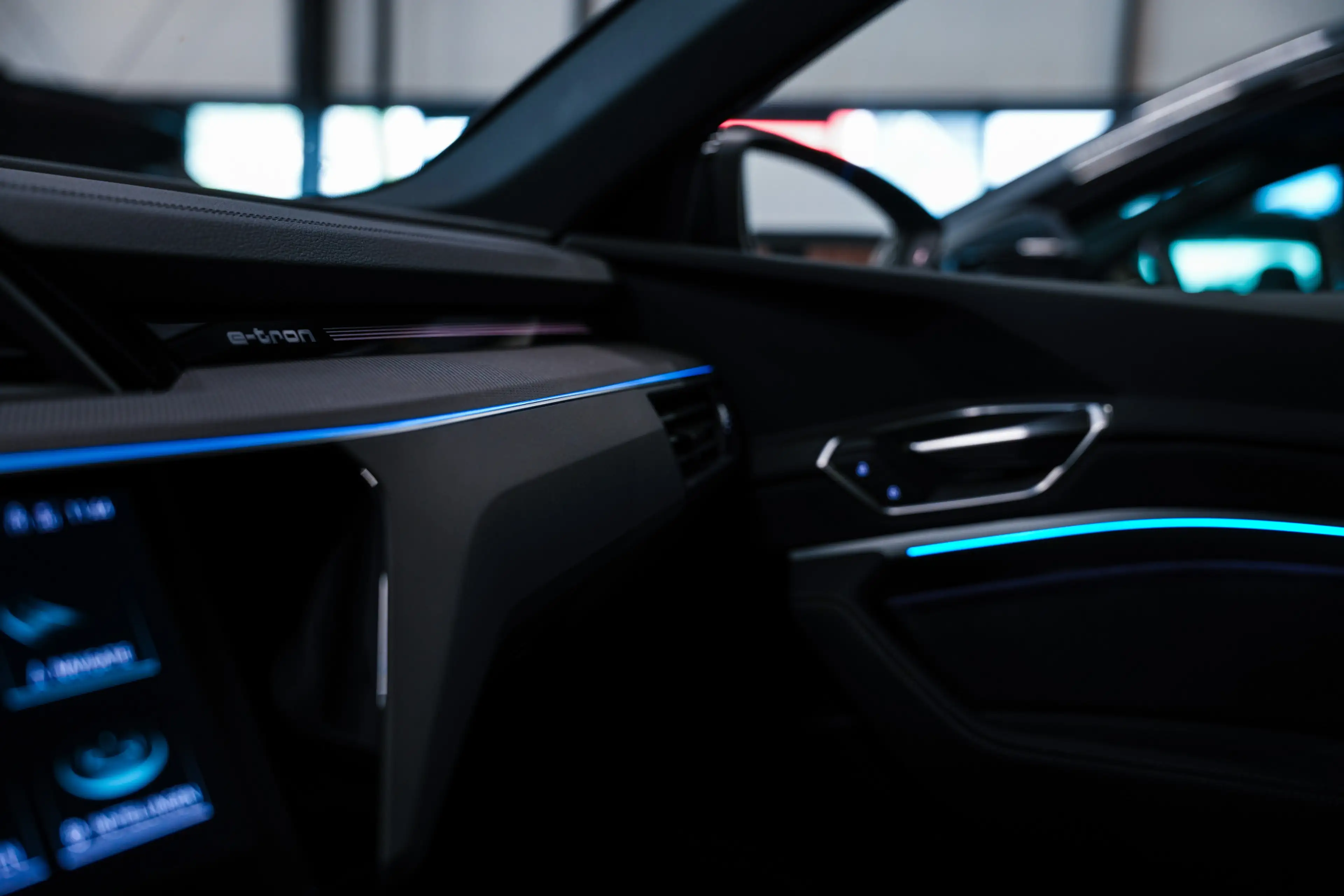 Audi SQ8 e-tron Quattro 115 kWh 503 pk / BTW-Auto/ Lucht-Vering/ R — photo 47