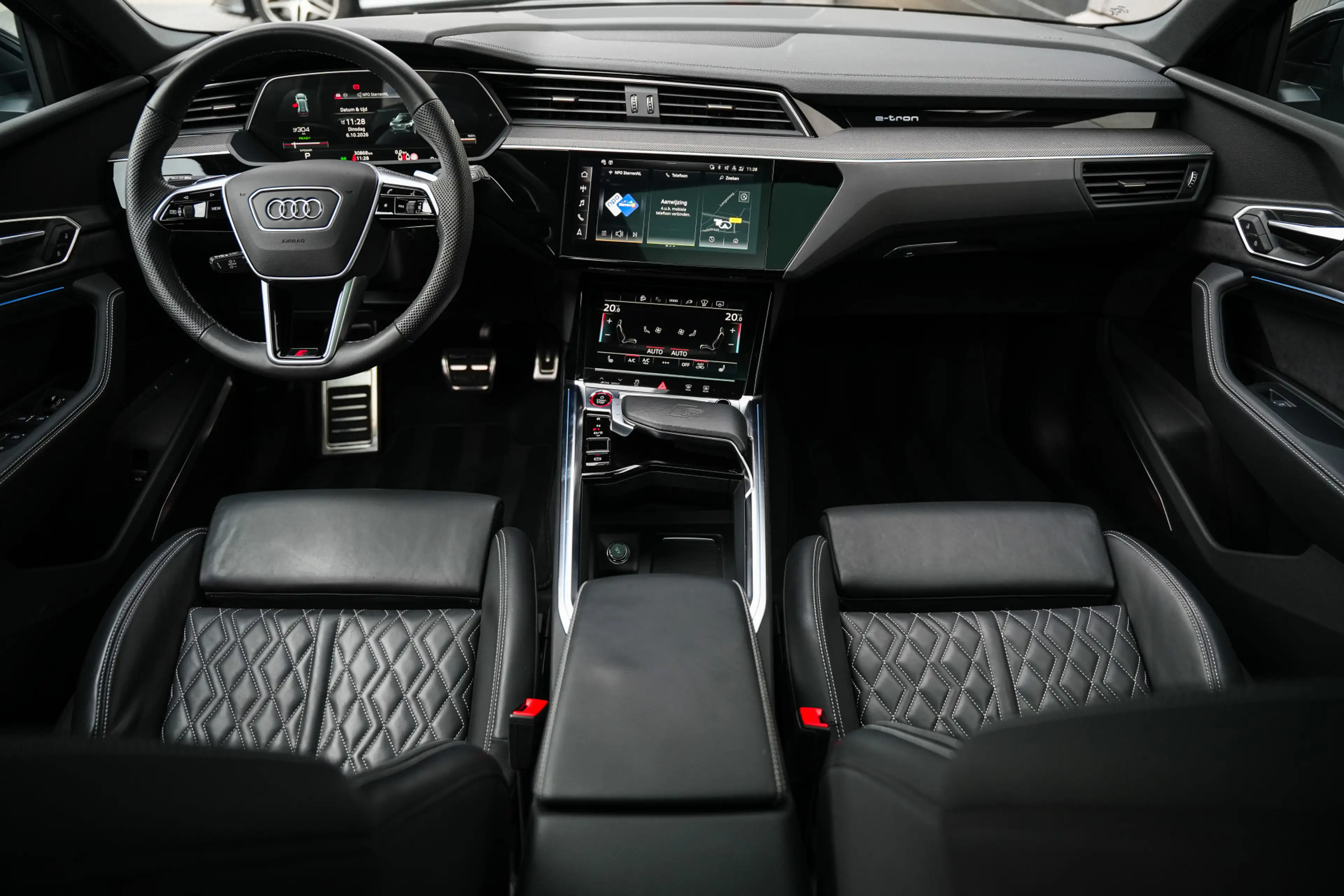 Audi SQ8 e-tron Quattro 115 kWh 503 pk / BTW-Auto/ Lucht-Vering/ R — photo 5