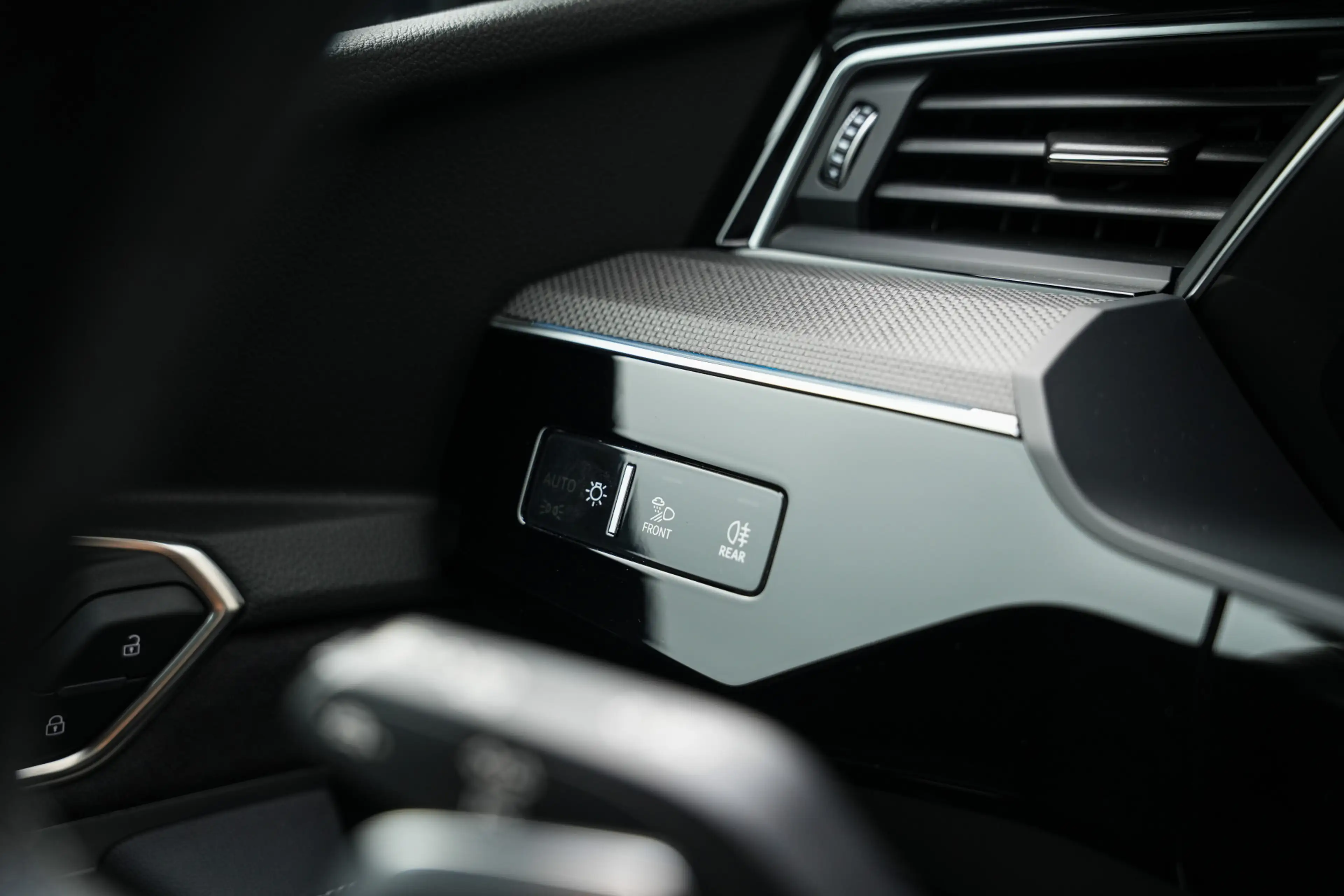 Audi SQ8 e-tron Quattro 115 kWh 503 pk / BTW-Auto/ Lucht-Vering/ R — photo 29