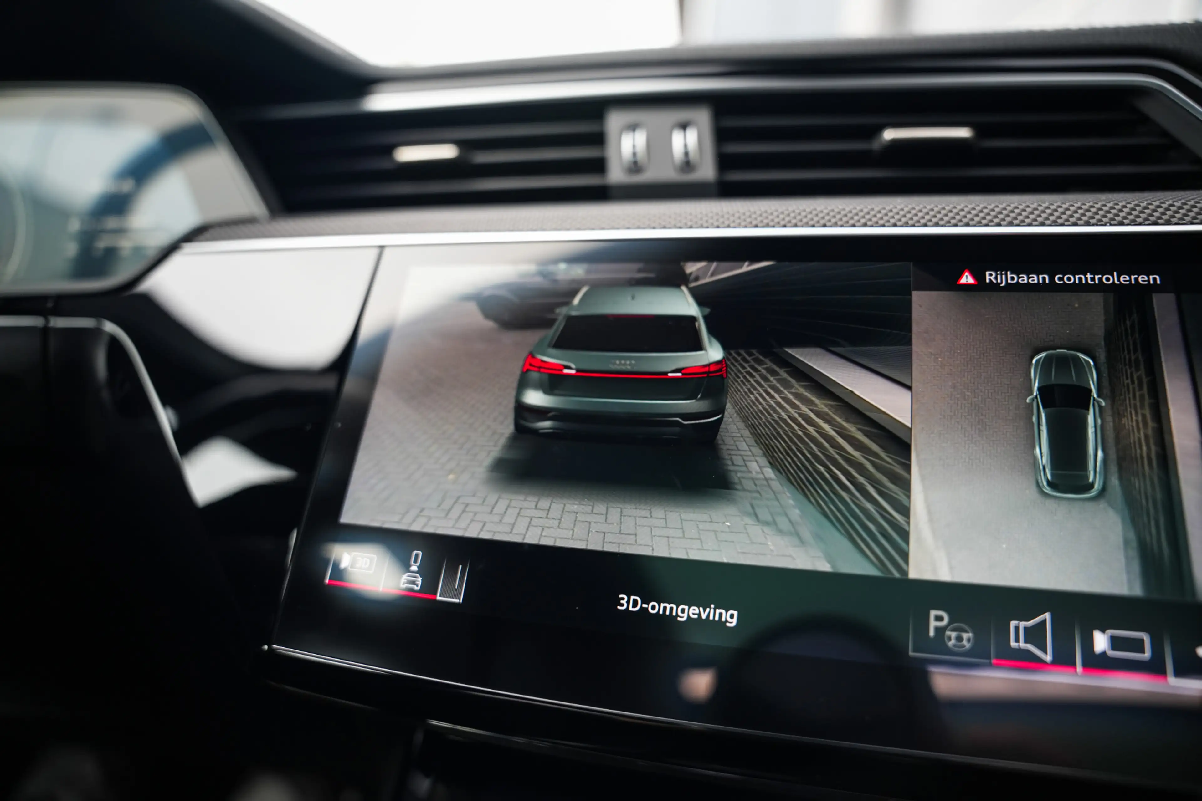 Audi SQ8 e-tron Quattro 115 kWh 503 pk / BTW-Auto/ Lucht-Vering/ R — photo 45