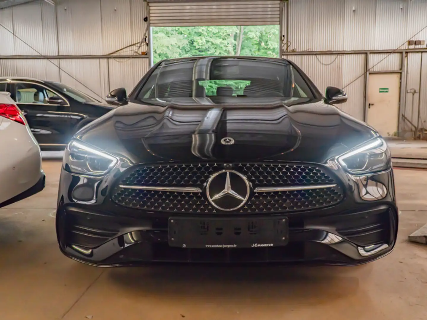 Mercedes-Benz C 180 AMG-Sport/LED/Night/360/Totw/Ambiente Schwarz - 2