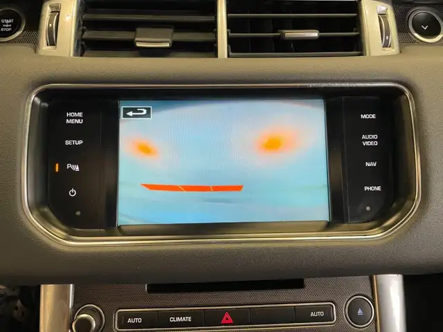 Land Rover Range Rover Sport view 13