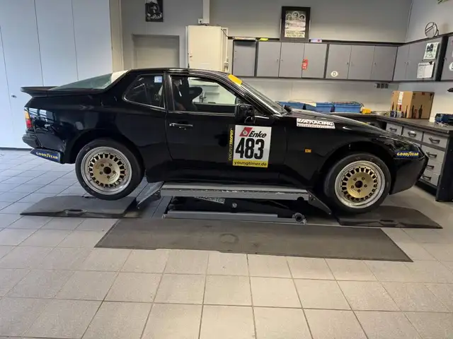Porsche 944 944 Turbo DMSB Wagenpass+Straßenzulassung