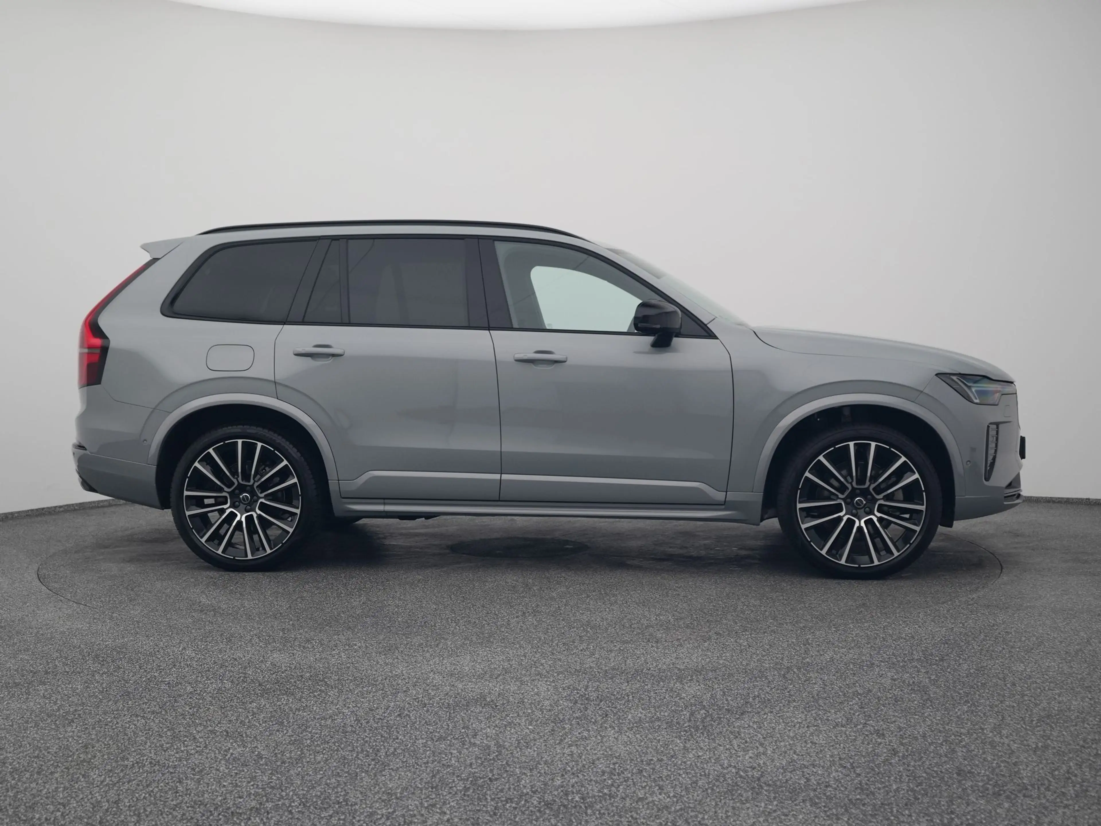 Volvo XC90 2.0 T8 Plug-in hybrid AWD Ultra Black Edition 7-Pe — photo 14