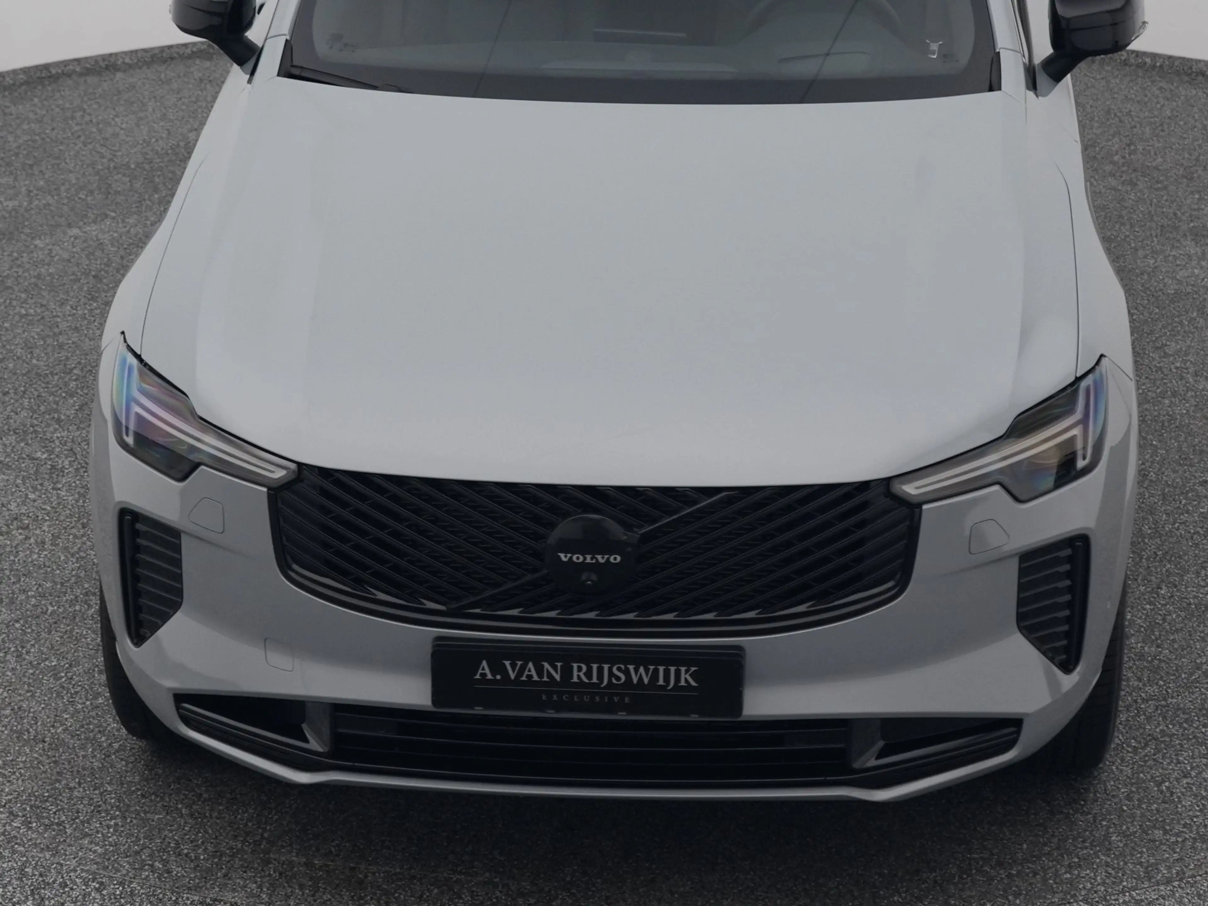 Volvo XC90 2.0 T8 Plug-in hybrid AWD Ultra Black Edition 7-Pe — photo 30