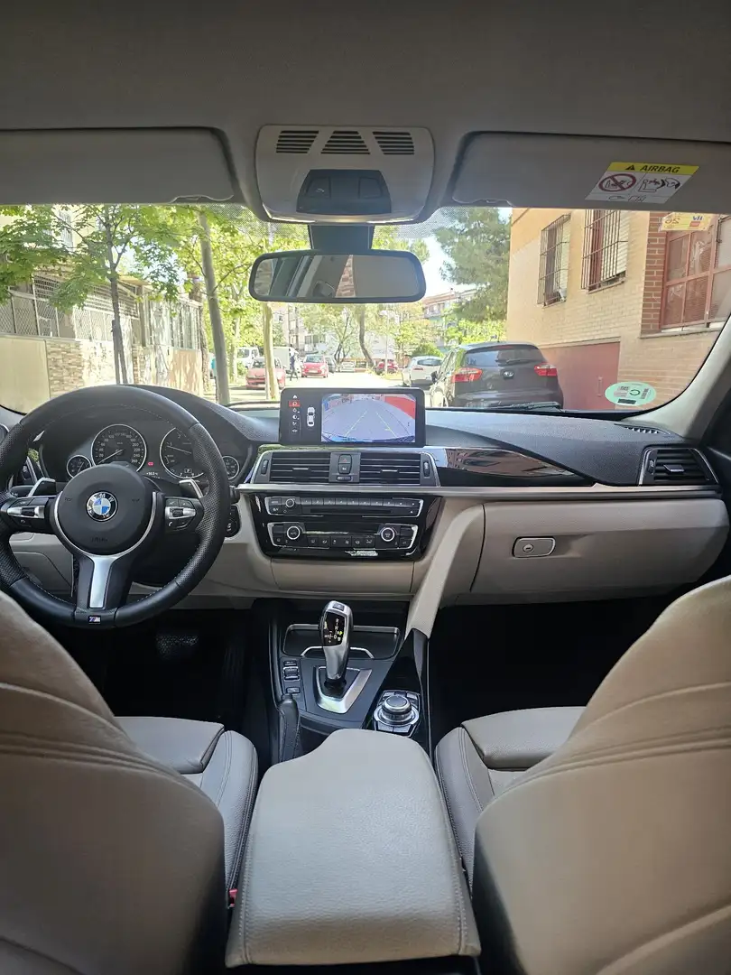 BMW 318 318d aut sport(B47)Muy cuidado. - 1
