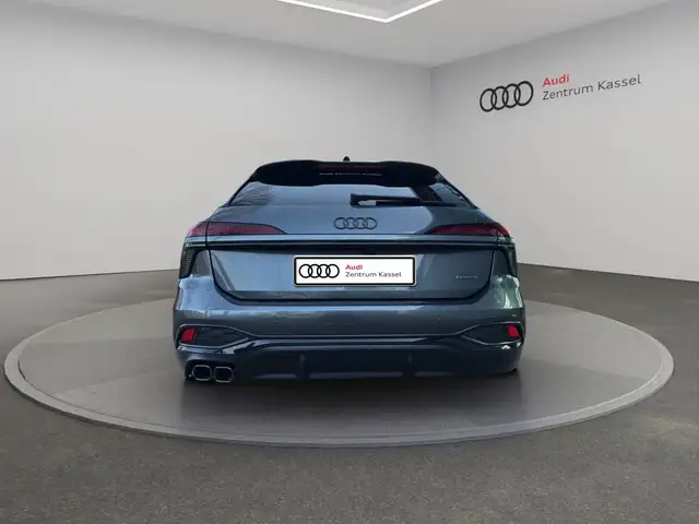 Audi A6 view 5