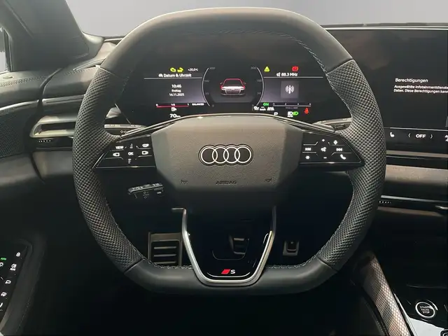 Audi A6 view 11
