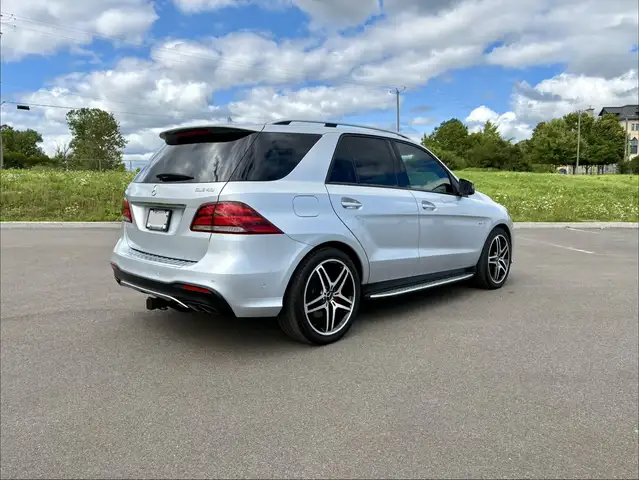 Mercedes-Benz GLE 2016 — photo 4