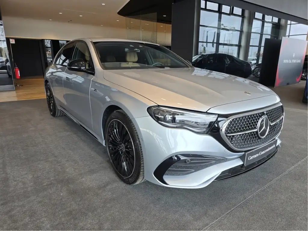 Mercedes-Benz E 300 0 из Европы — купить под ключ
