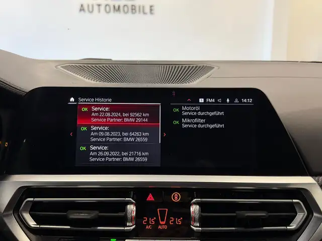 BMW M4 Competition**Carbon Paket**Schalensitze**Harman-K Ansicht 26