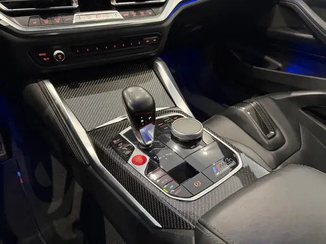 BMW M4 Competition**Carbon Paket**Schalensitze**Harman-K Ansicht 36