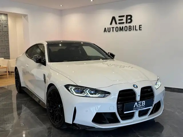 BMW M4 Competition**Carbon Paket**Schalensitze**Harman-K Ansicht 6
