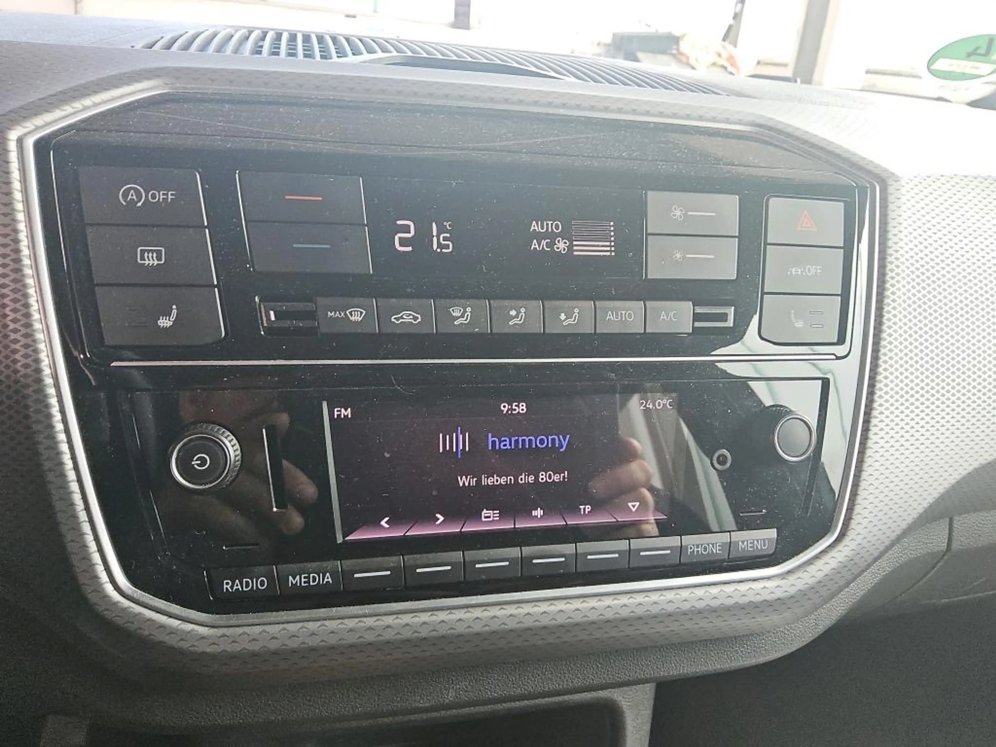 Volkswagen up! Active *map+more Dock*KAMERA*Sitzhzg.*ALU* — photo 8