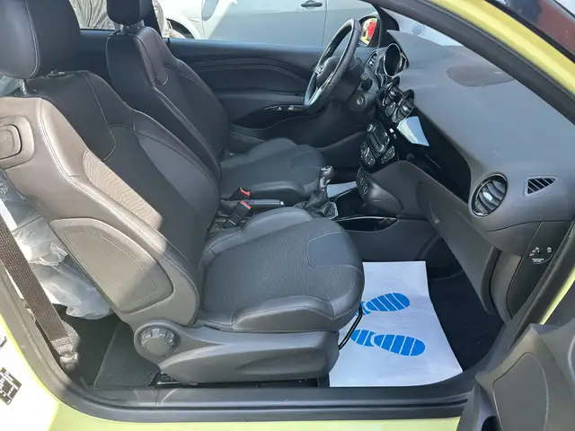 Opel Adam view 14