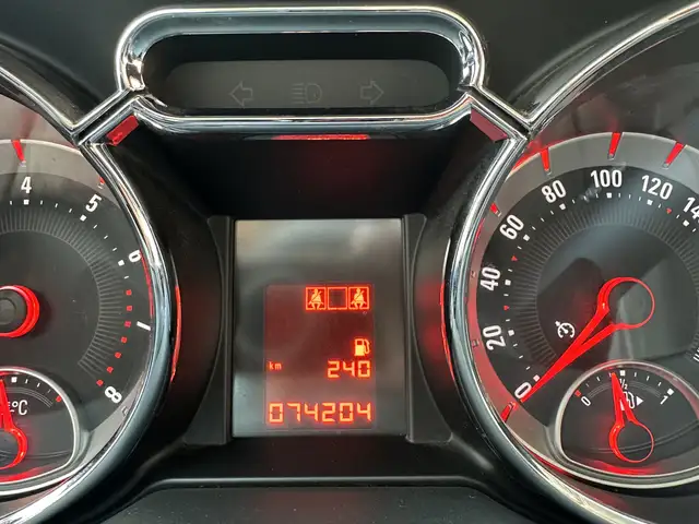 Opel Adam view 12