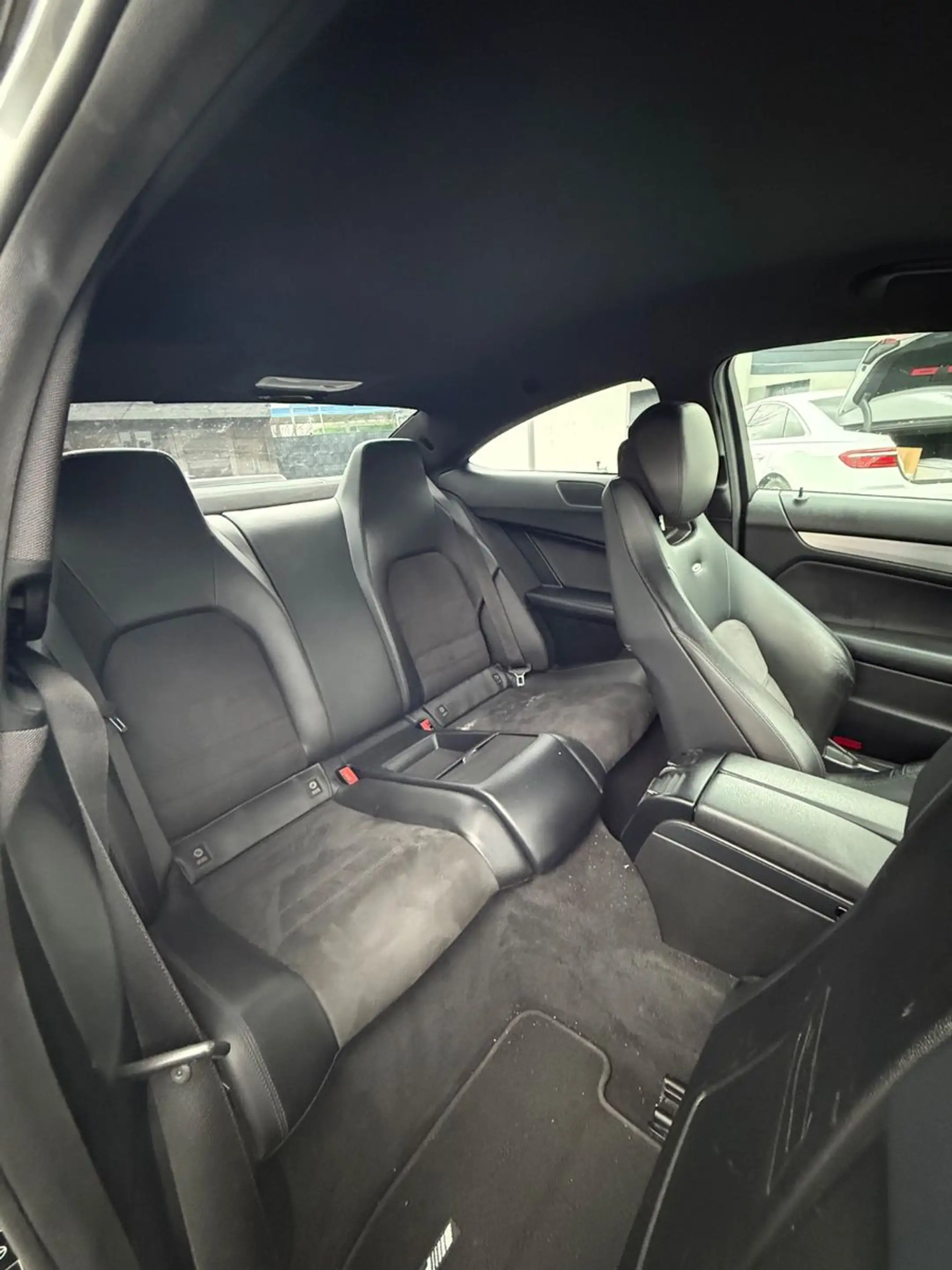 Mercedes-Benz C 63 AMG Coupe Eu Model / EXPORT — photo 11